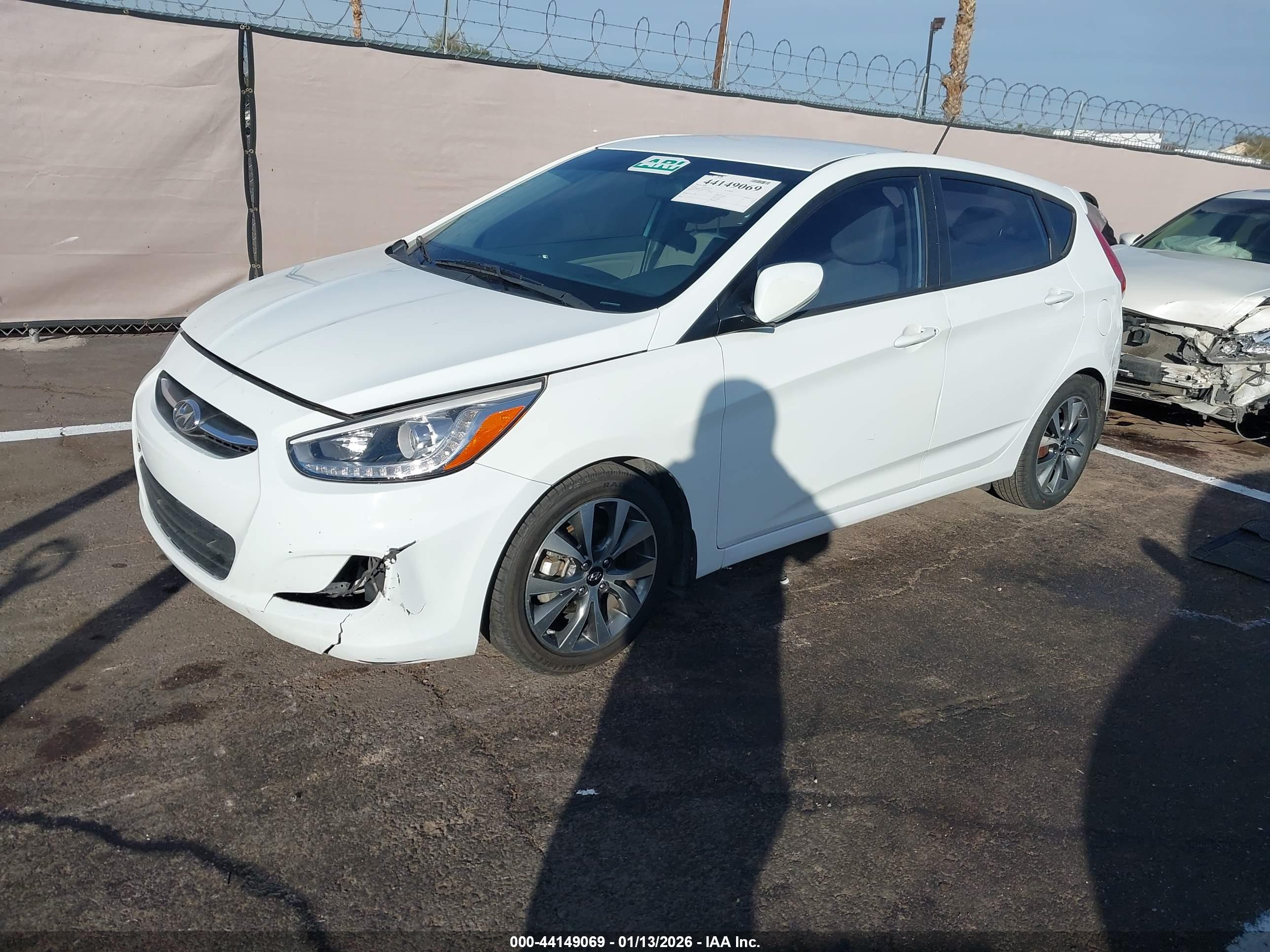 HYUNDAI ACCENT image 2