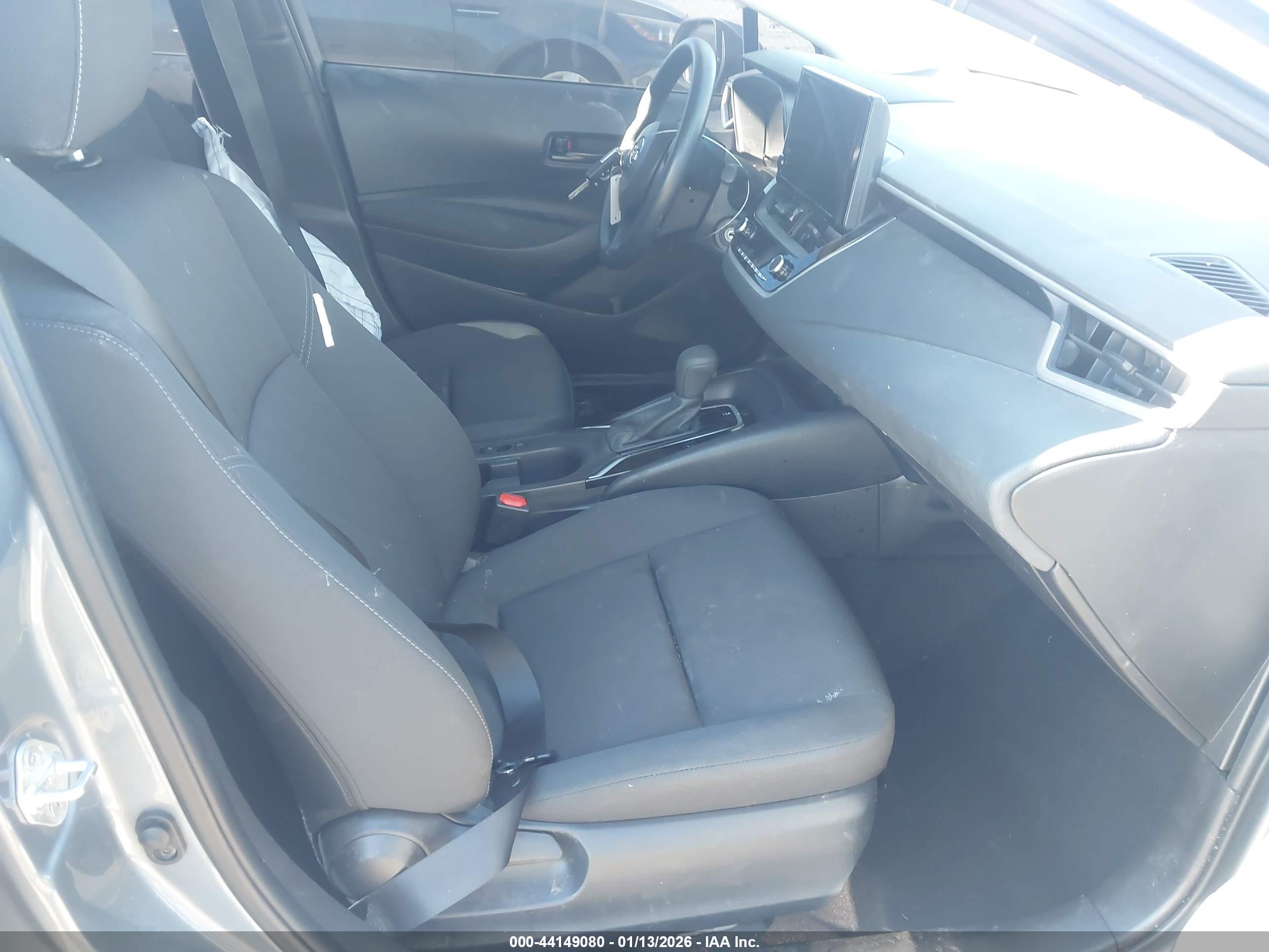 TOYOTA COROLLA image 5