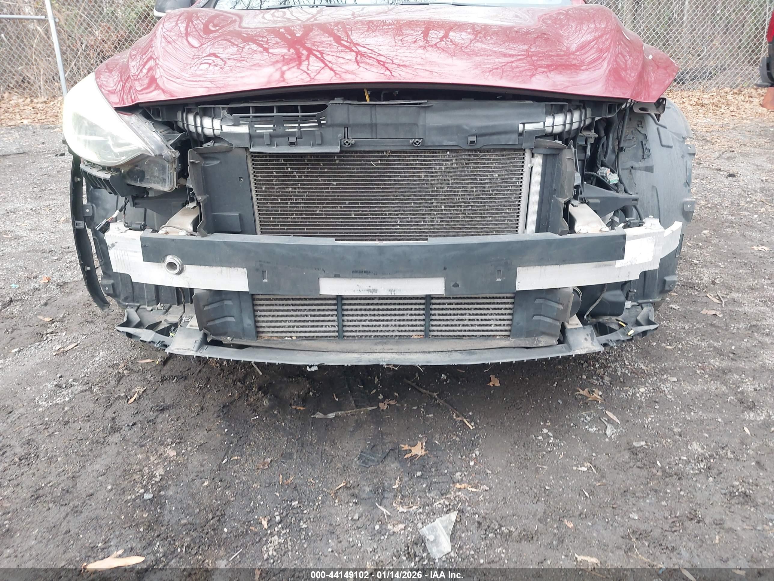 INFINITI QX30 image 6