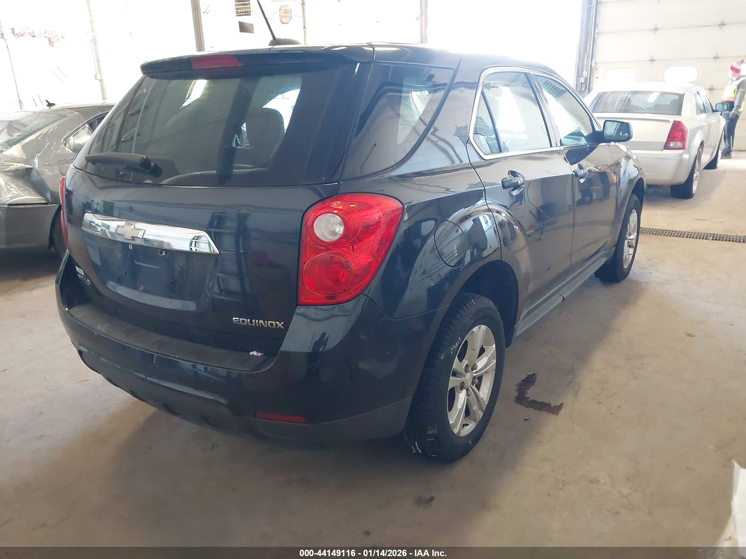 CHEVROLET EQUINOX image 4