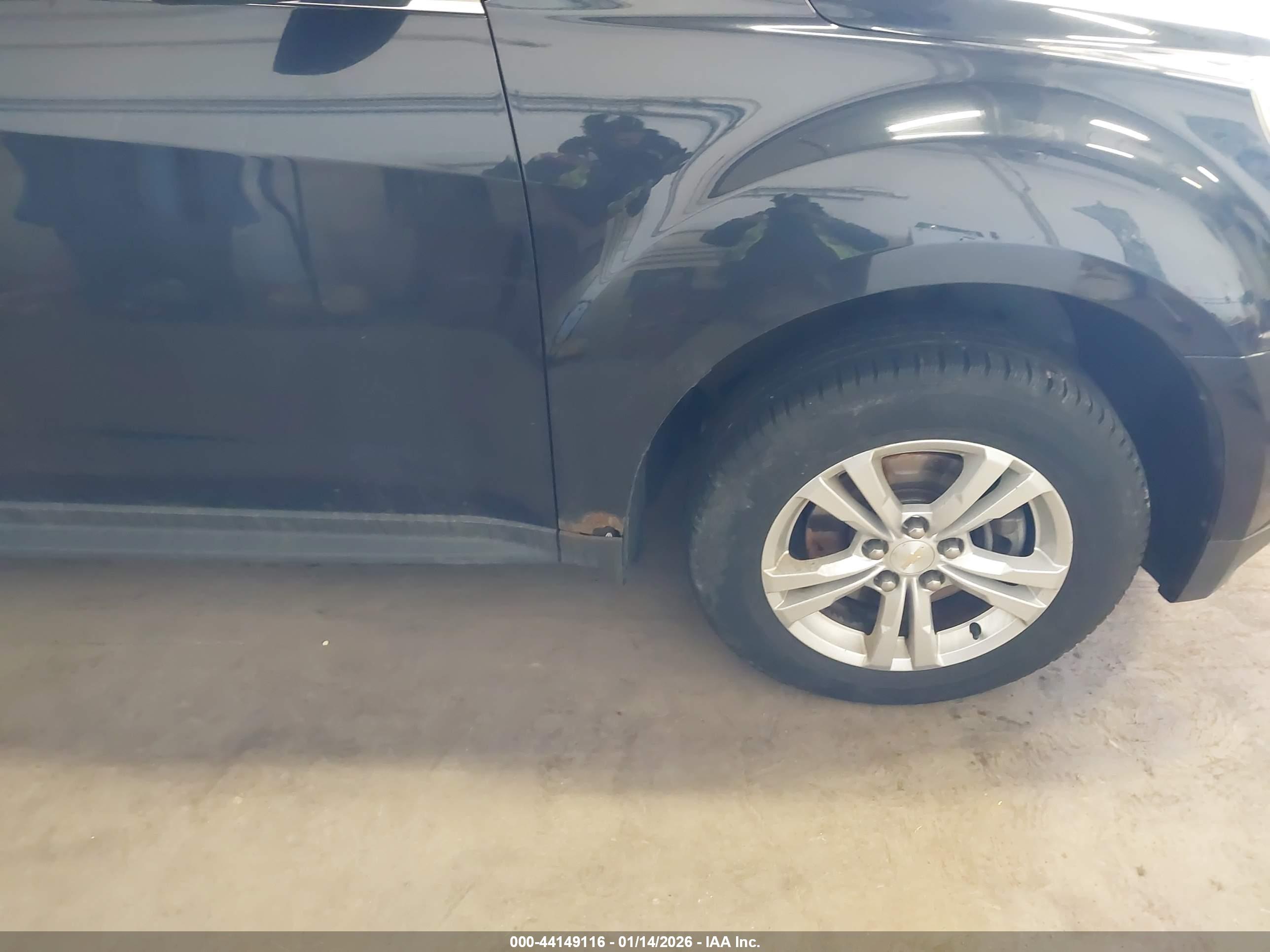 CHEVROLET EQUINOX image 6