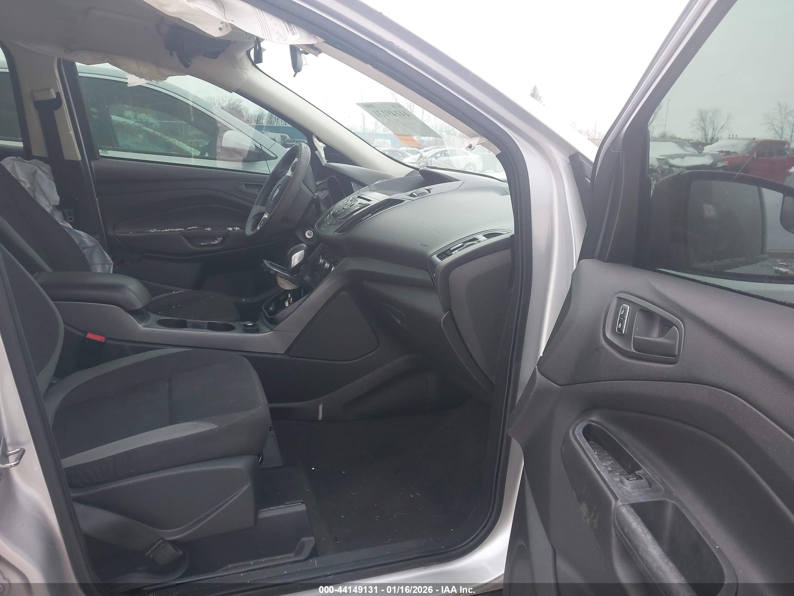 FORD ESCAPE image 5