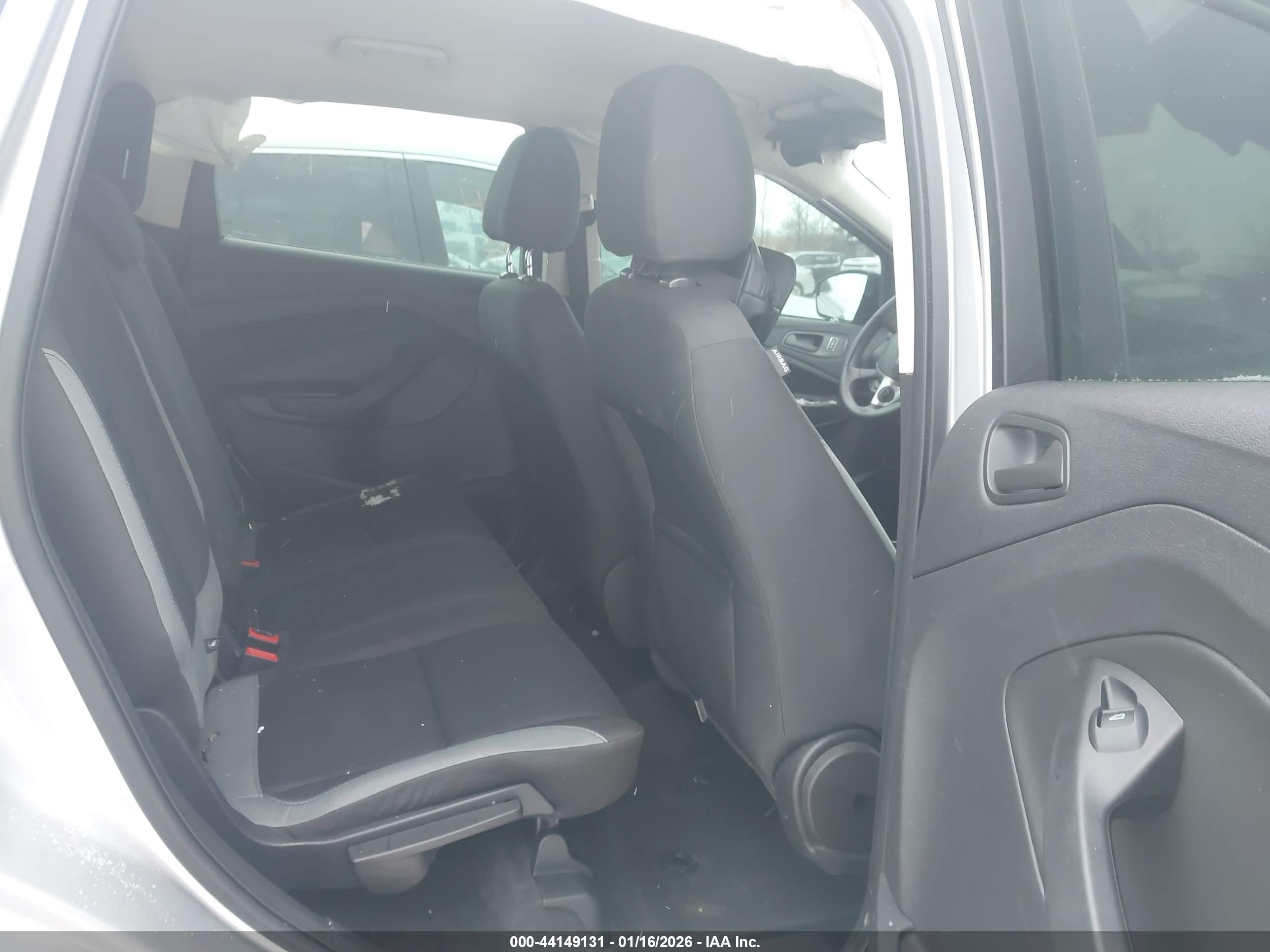 FORD ESCAPE image 8