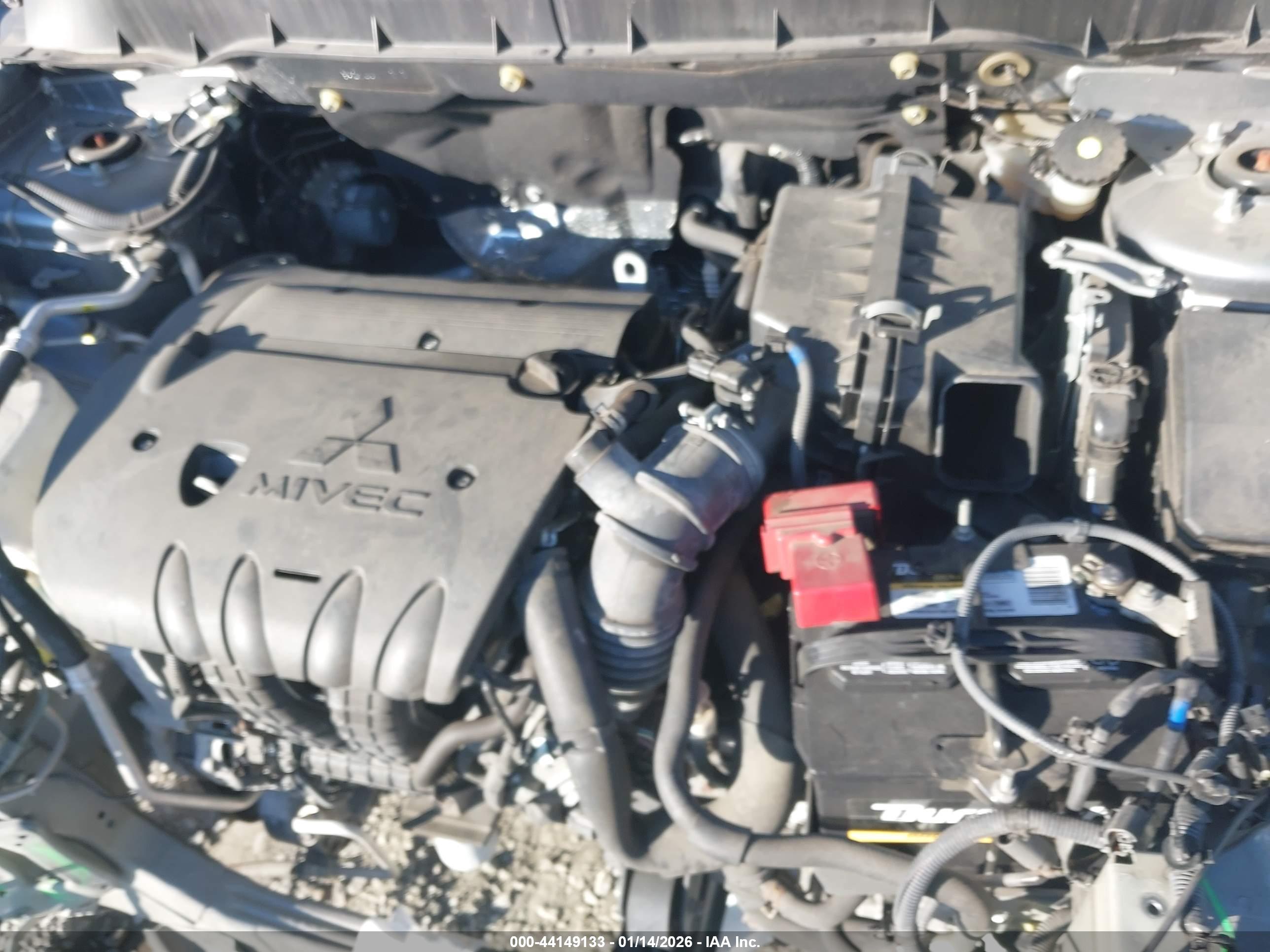 MITSUBISHI OUTLANDER image 10