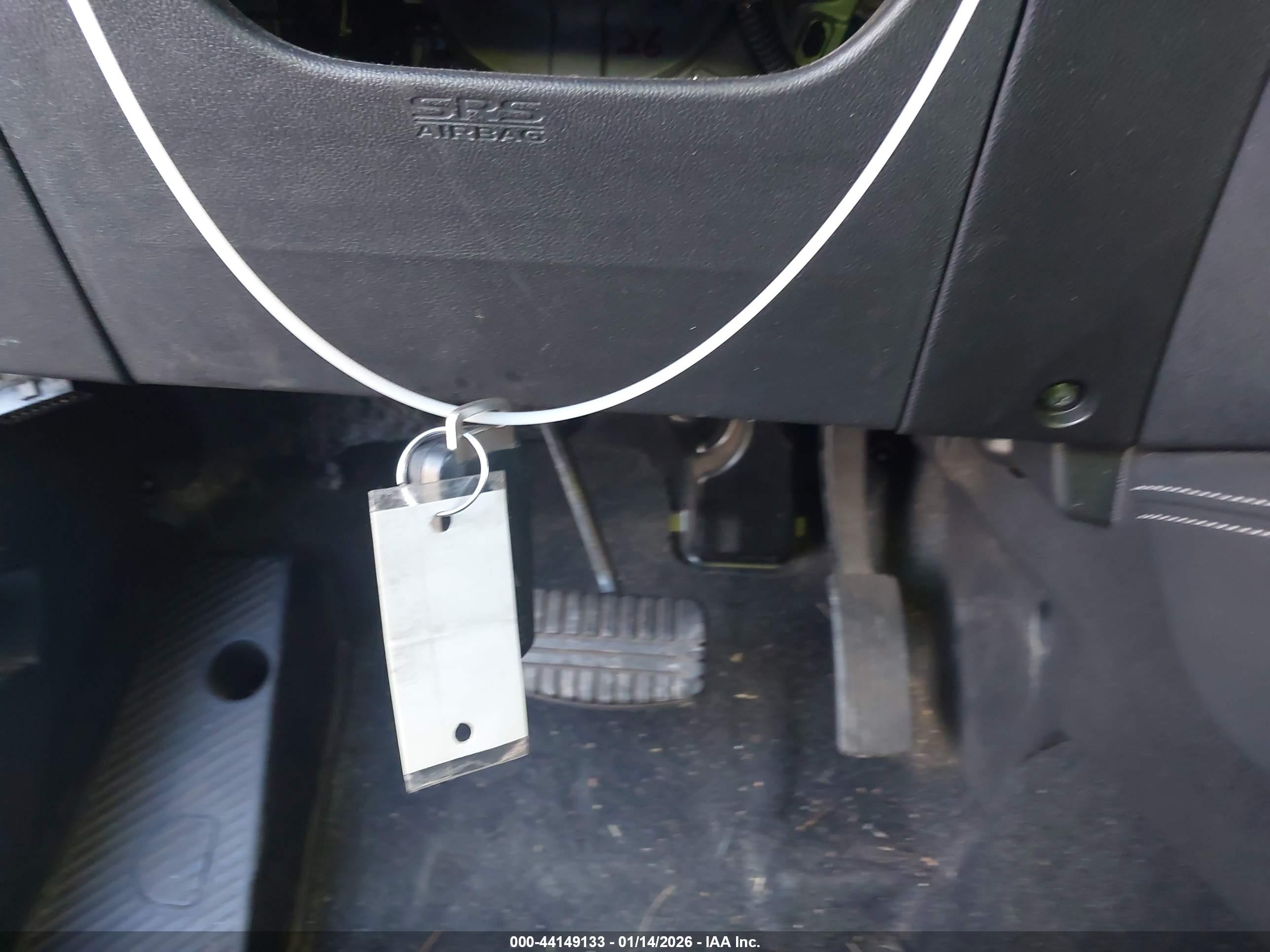 MITSUBISHI OUTLANDER image 11