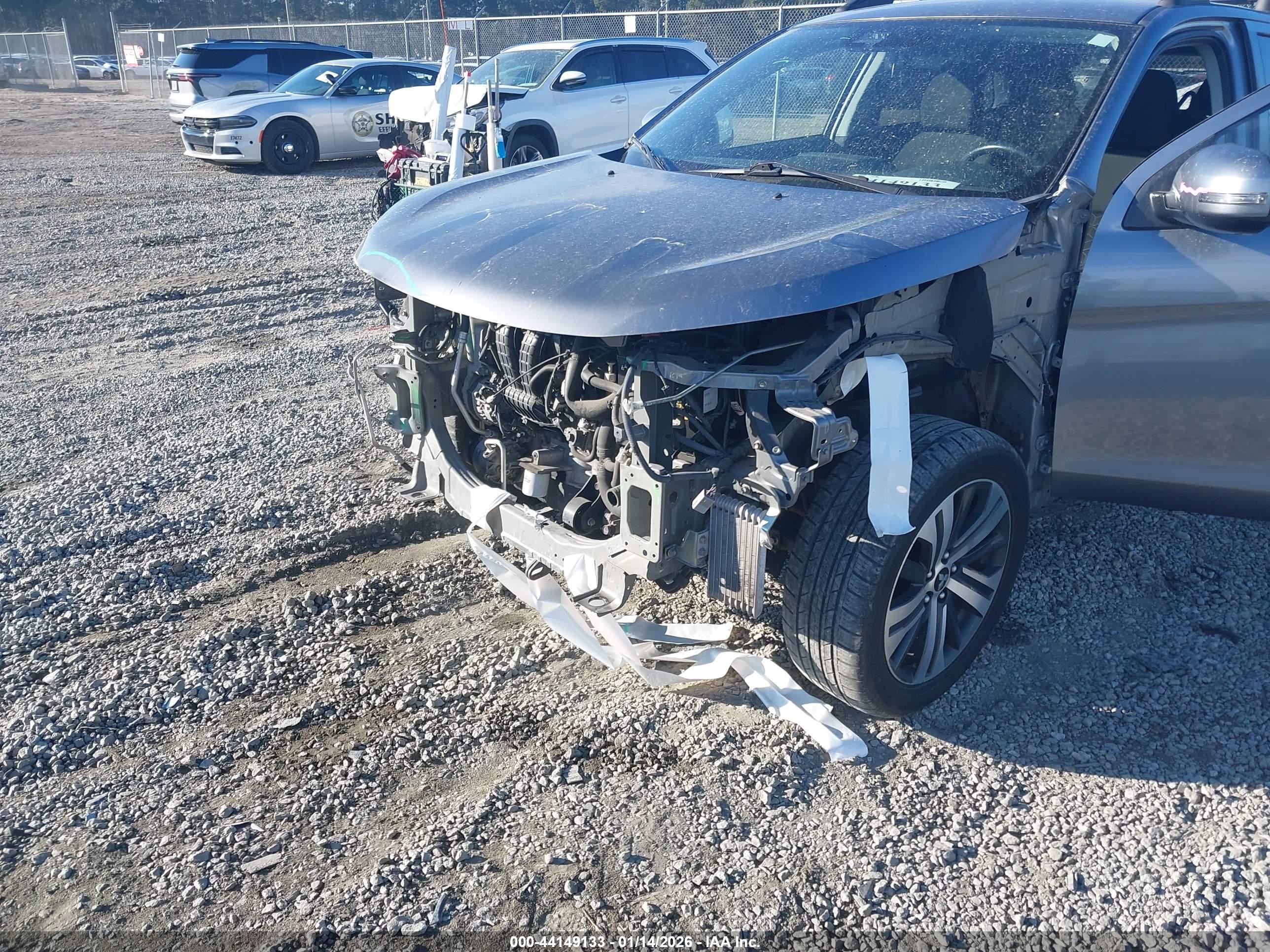 MITSUBISHI OUTLANDER image 6