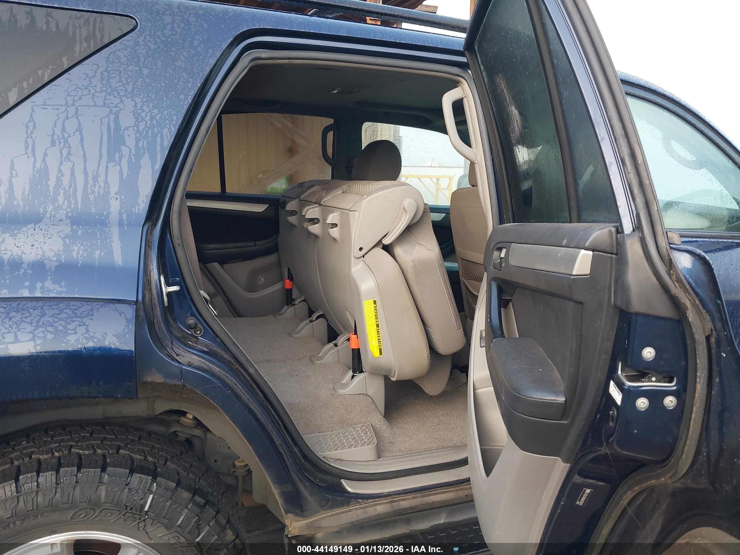 TOYOTA 4RUNNER image 8