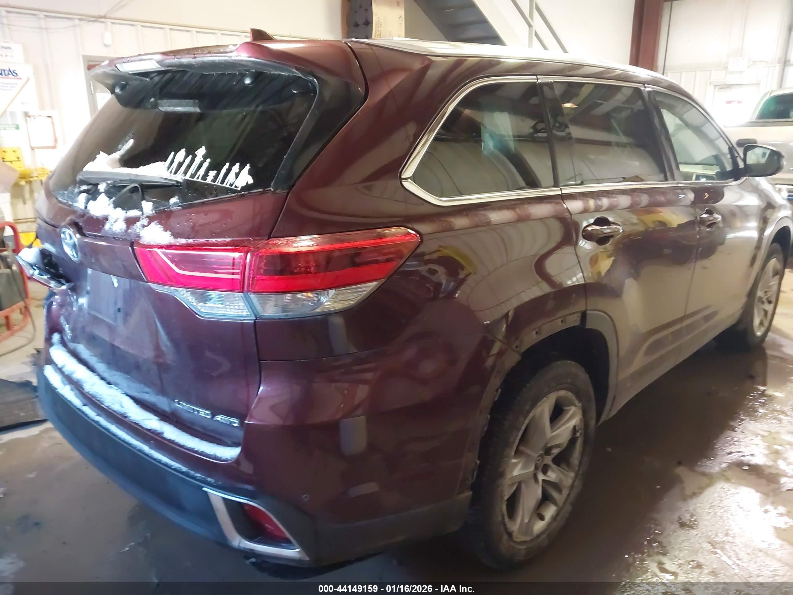 TOYOTA HIGHLANDER image 4