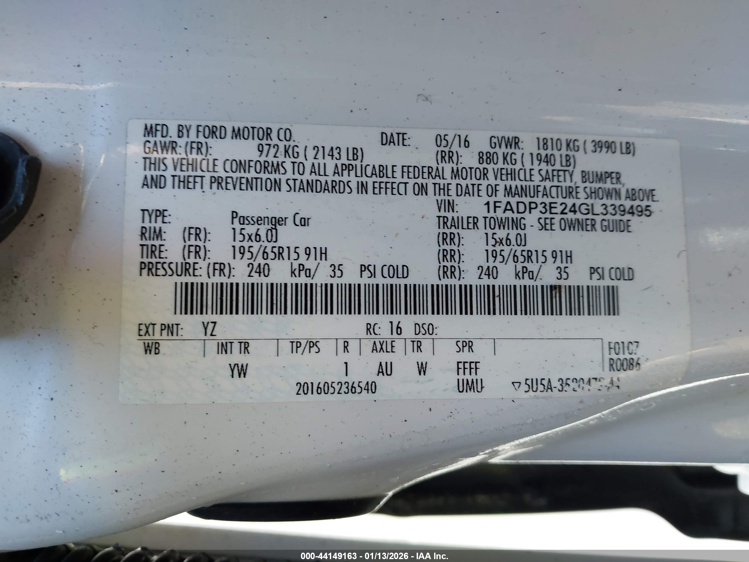 FORD FOCUS image 9