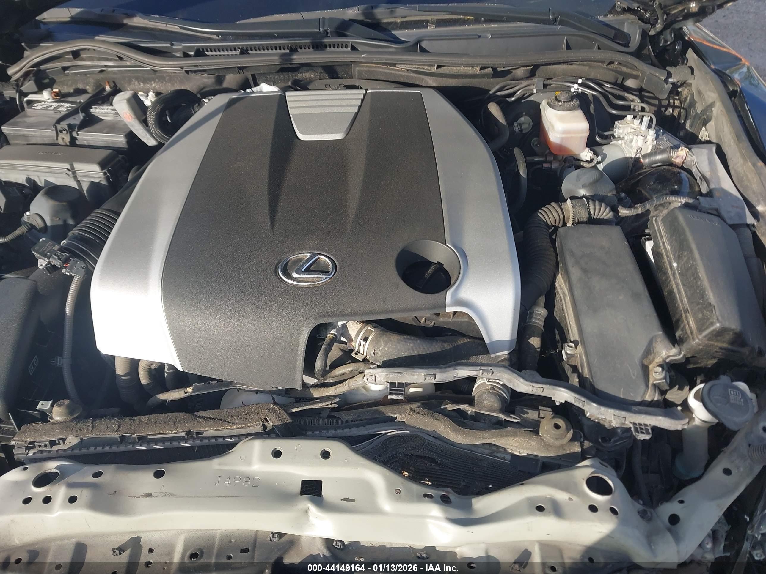 LEXUS IS image 10