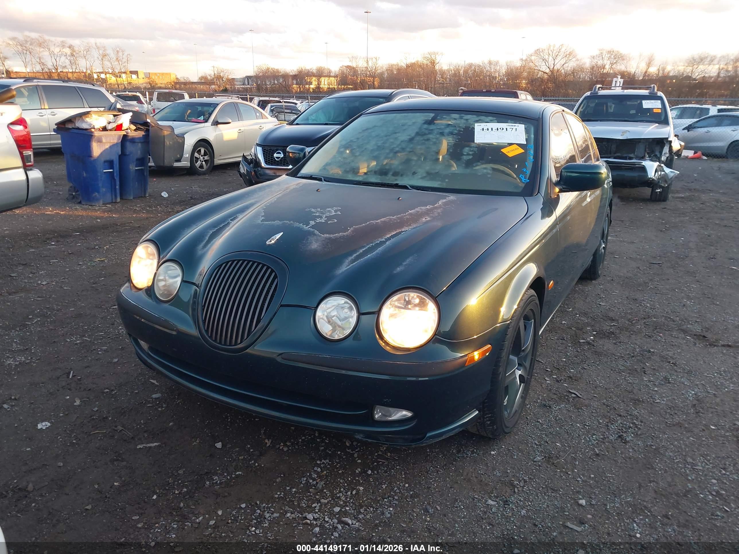 JAGUAR S-TYPE image 6