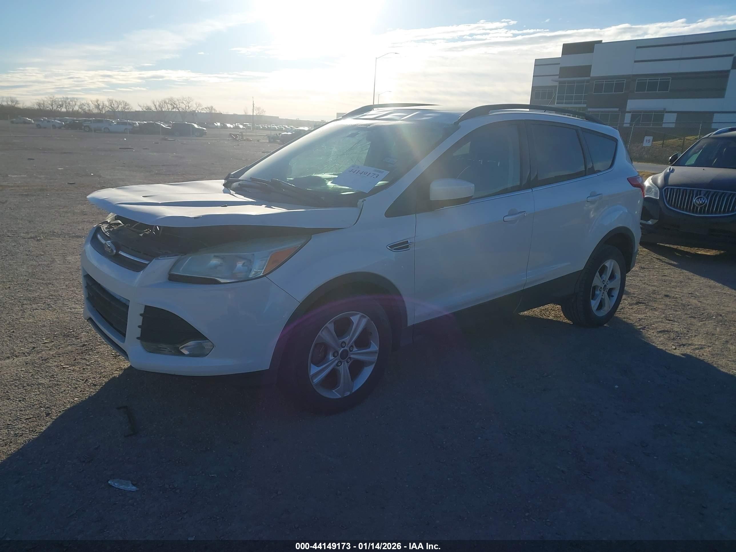 FORD ESCAPE image 2