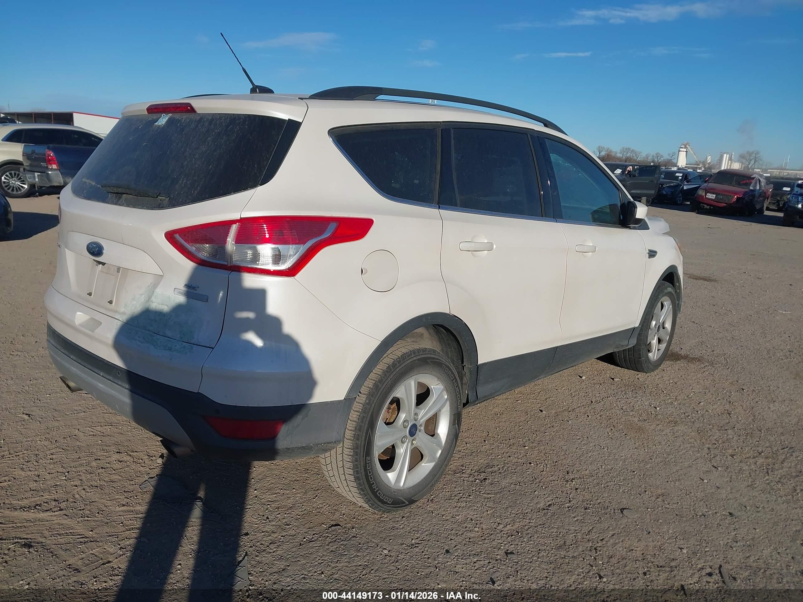 FORD ESCAPE image 4