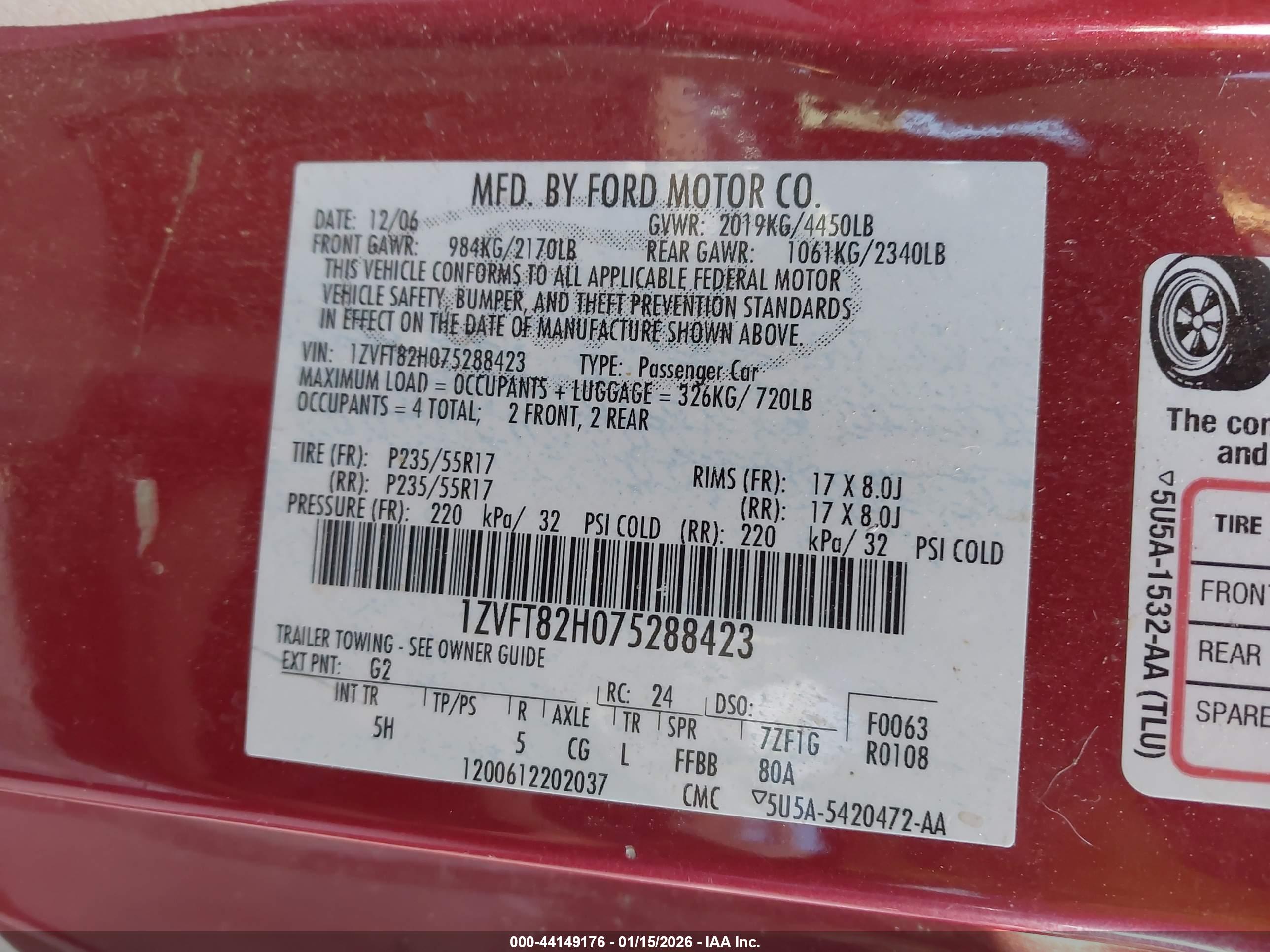 FORD MUSTANG image 9