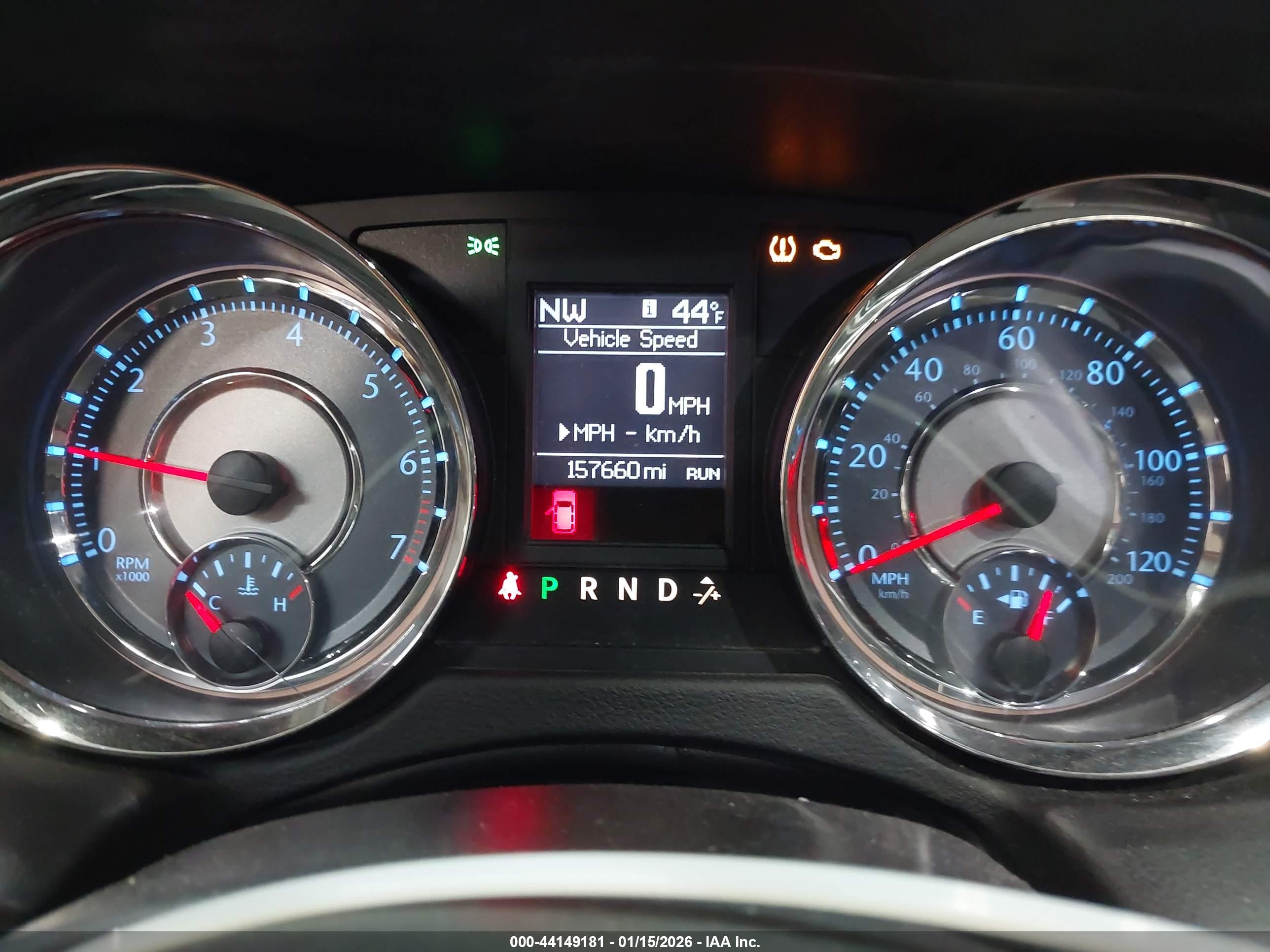 CHRYSLER TOWN image 7