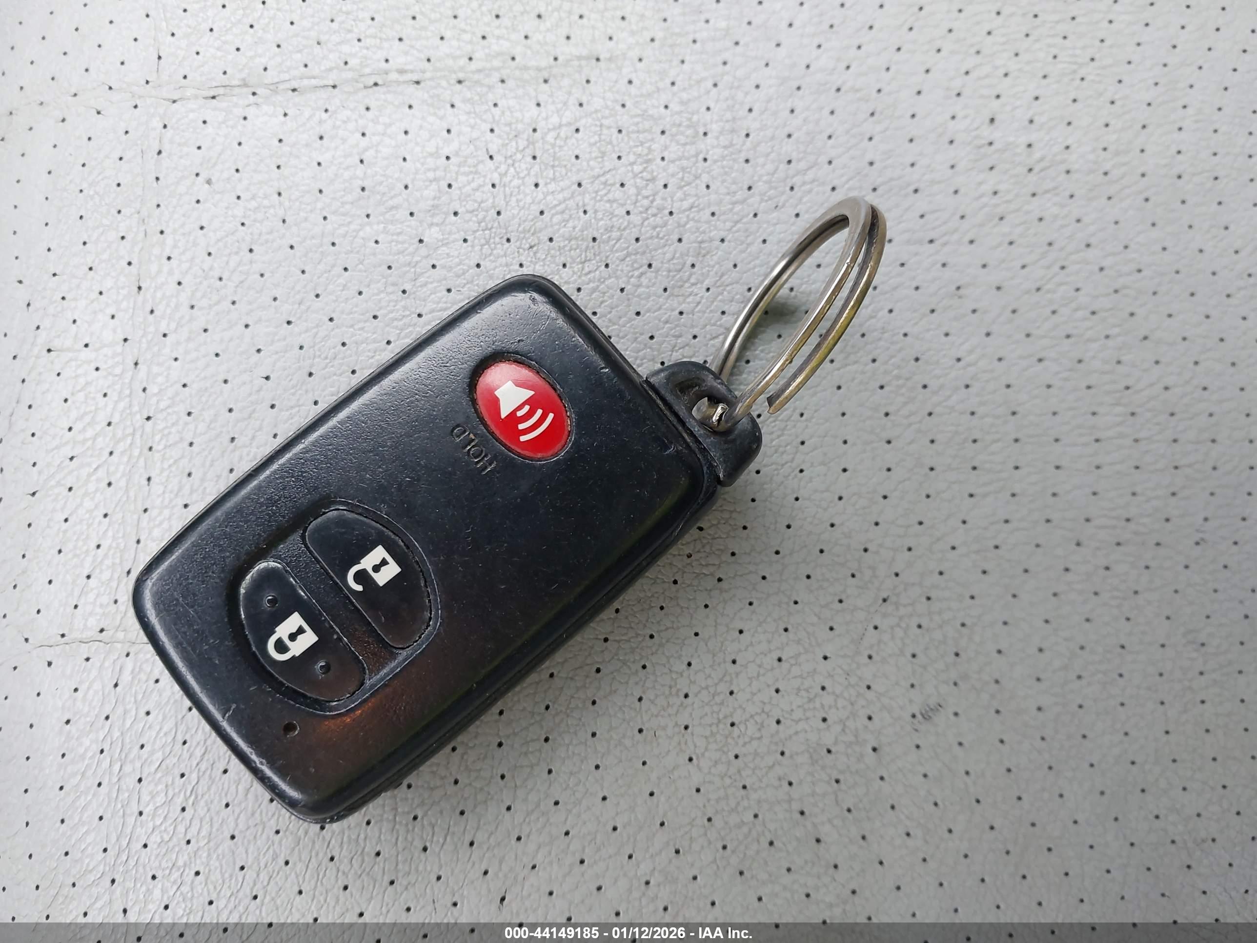 TOYOTA PRIUS image 11