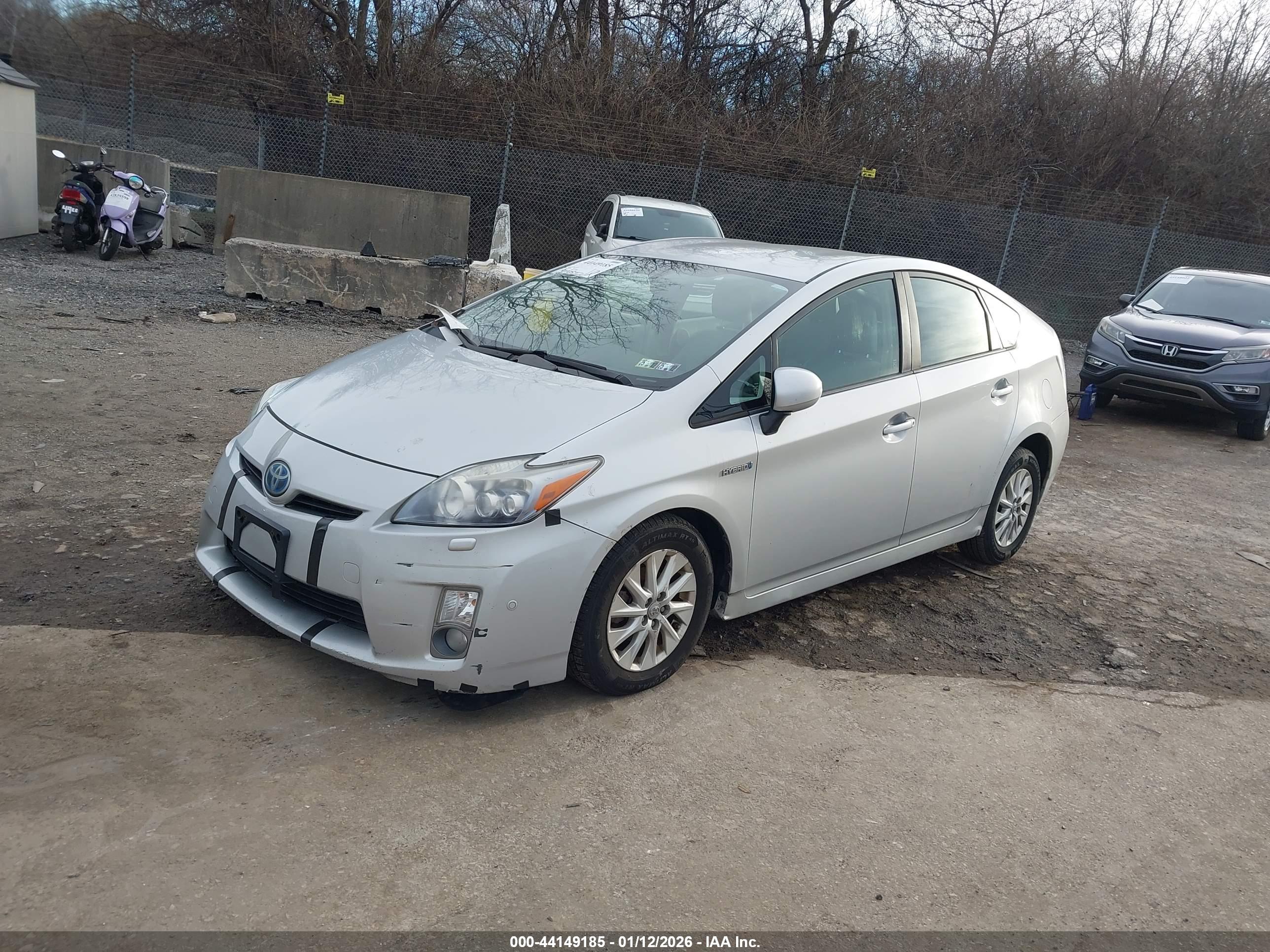 TOYOTA PRIUS image 2