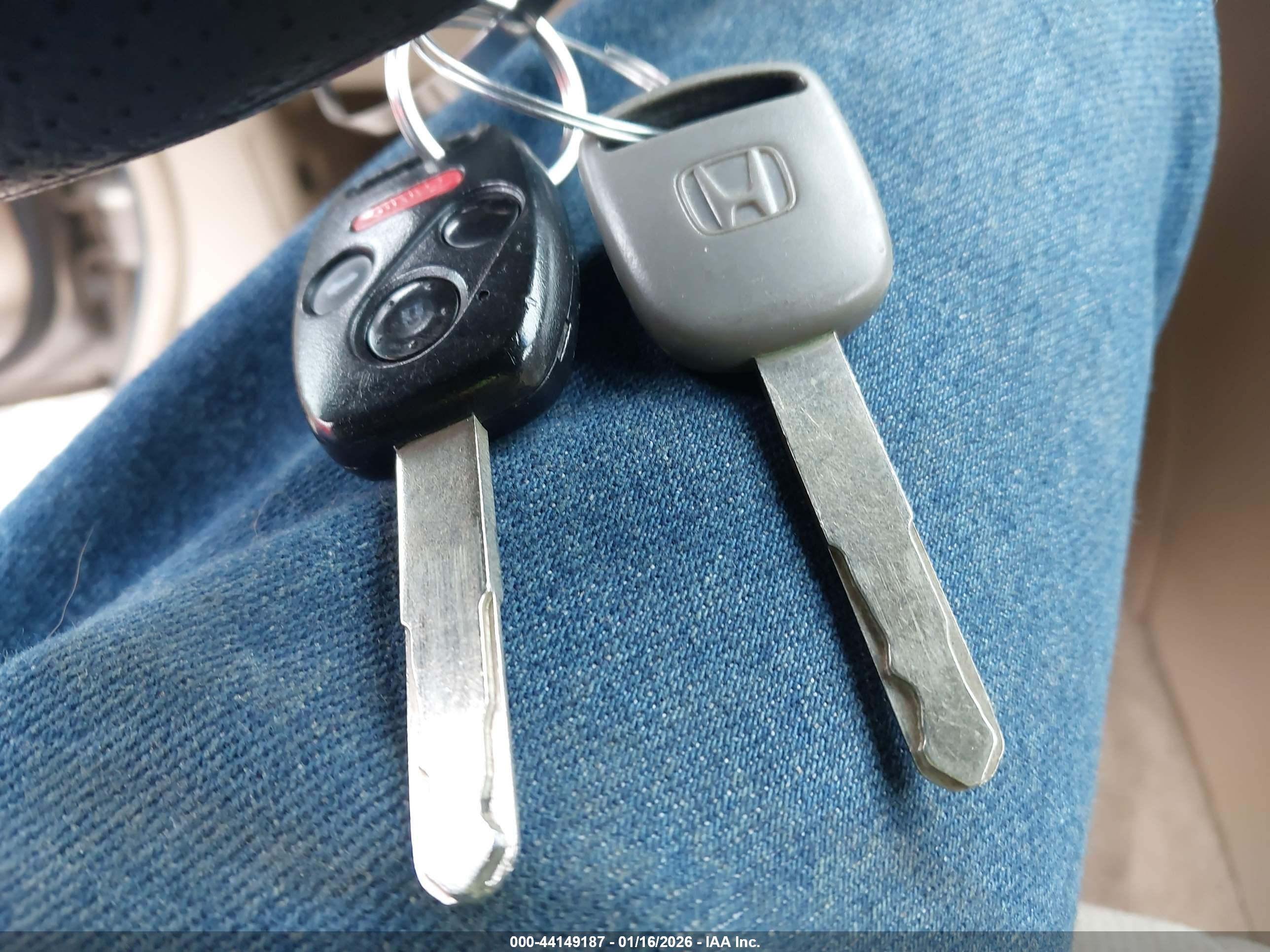 HONDA ACCORD image 11