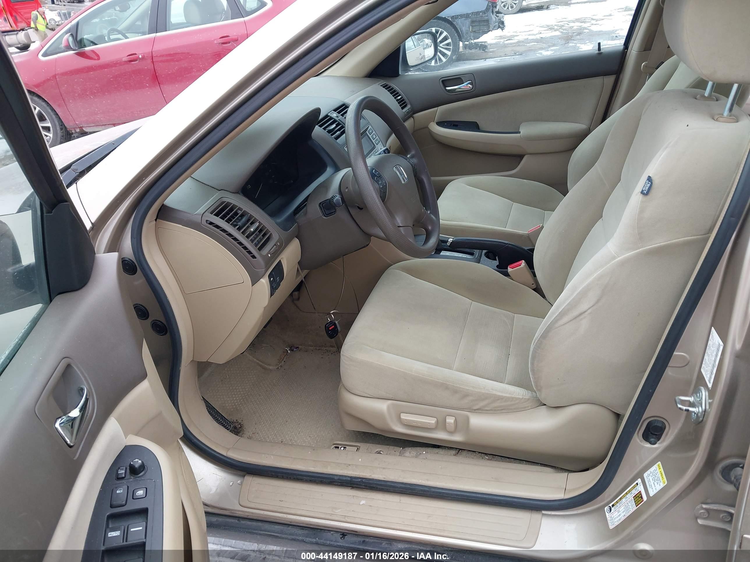 HONDA ACCORD image 5