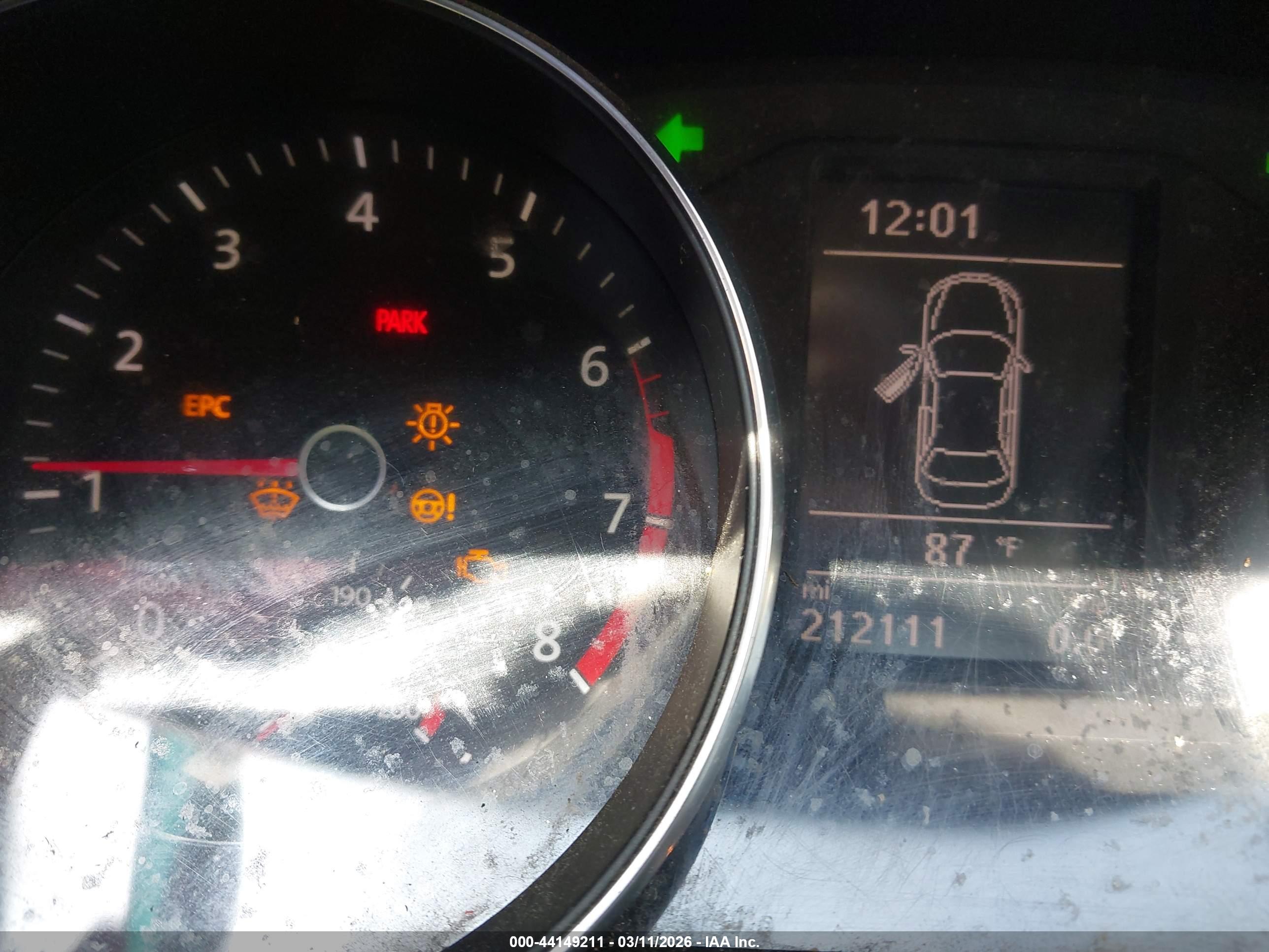 VOLKSWAGEN PASSAT image 7