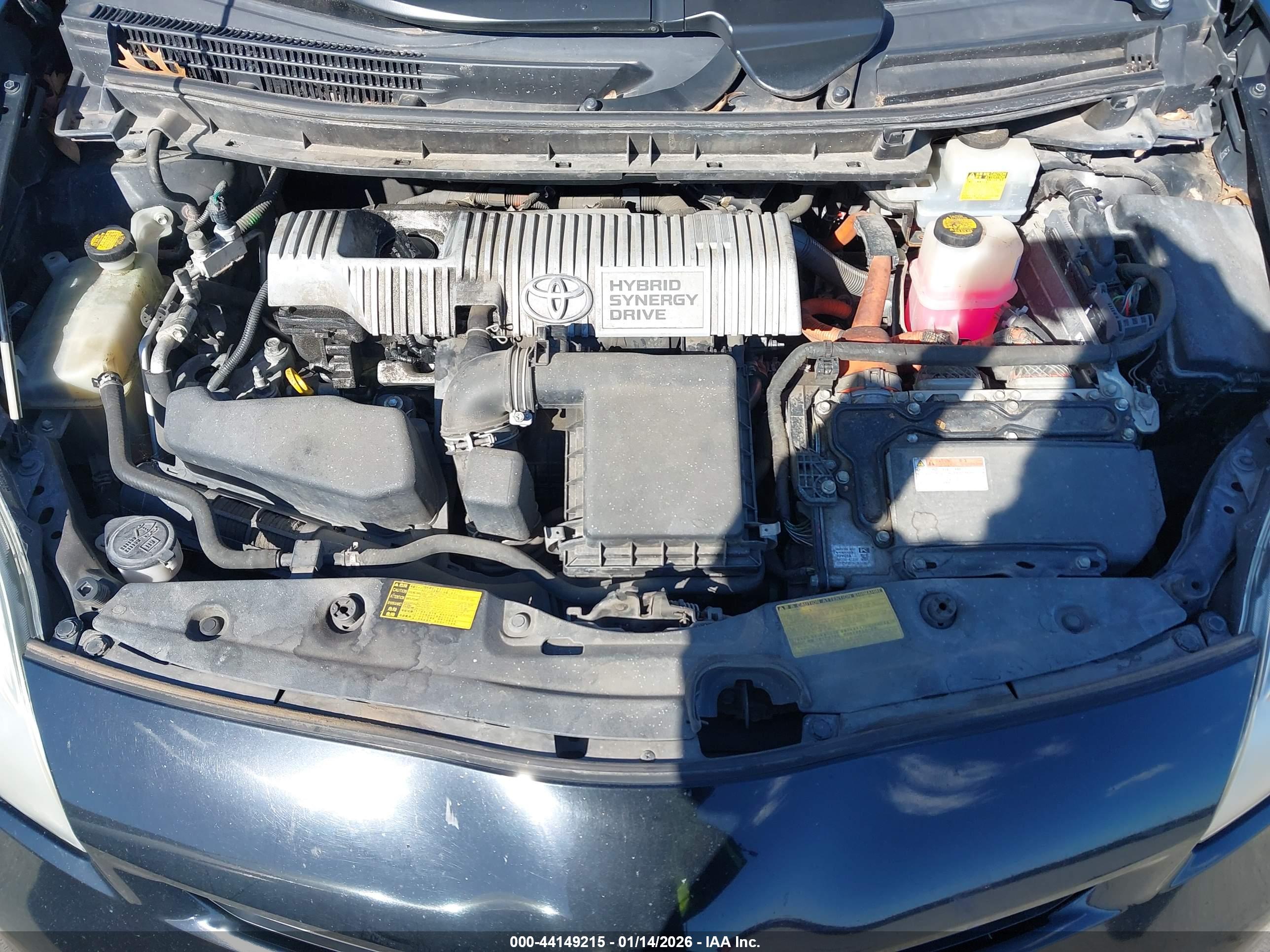 TOYOTA PRIUS image 10
