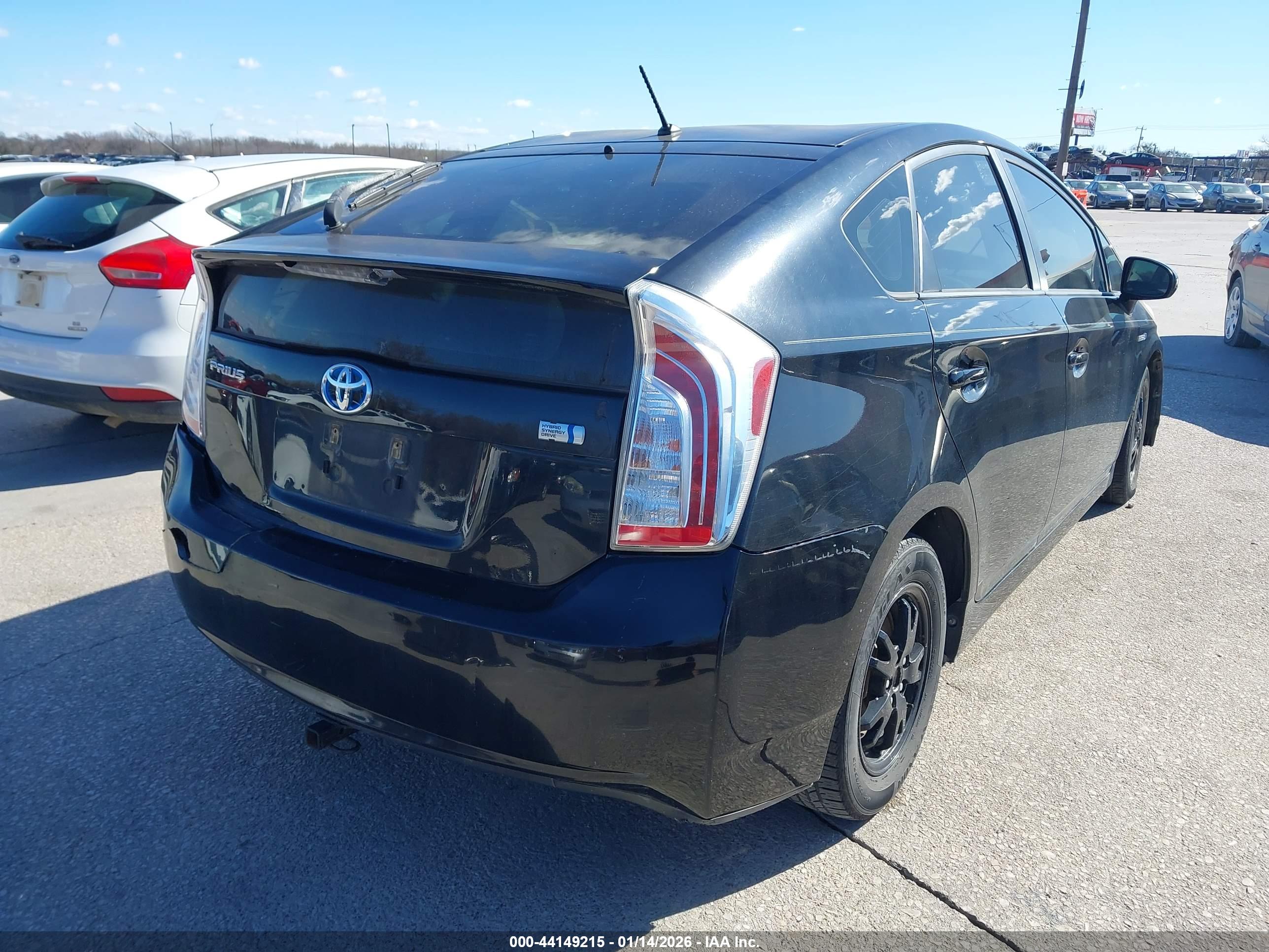 TOYOTA PRIUS image 4