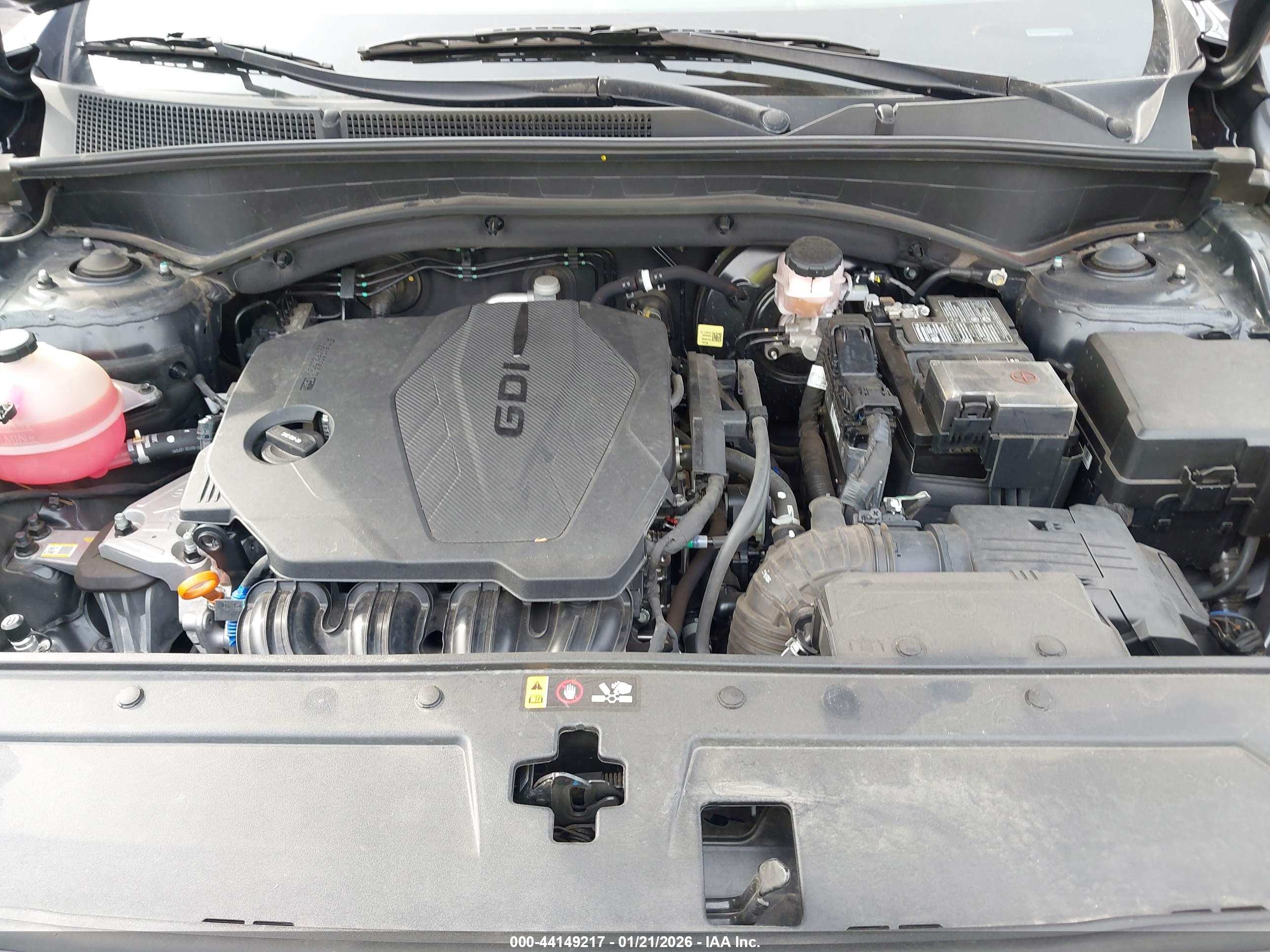 HYUNDAI SANTA image 10