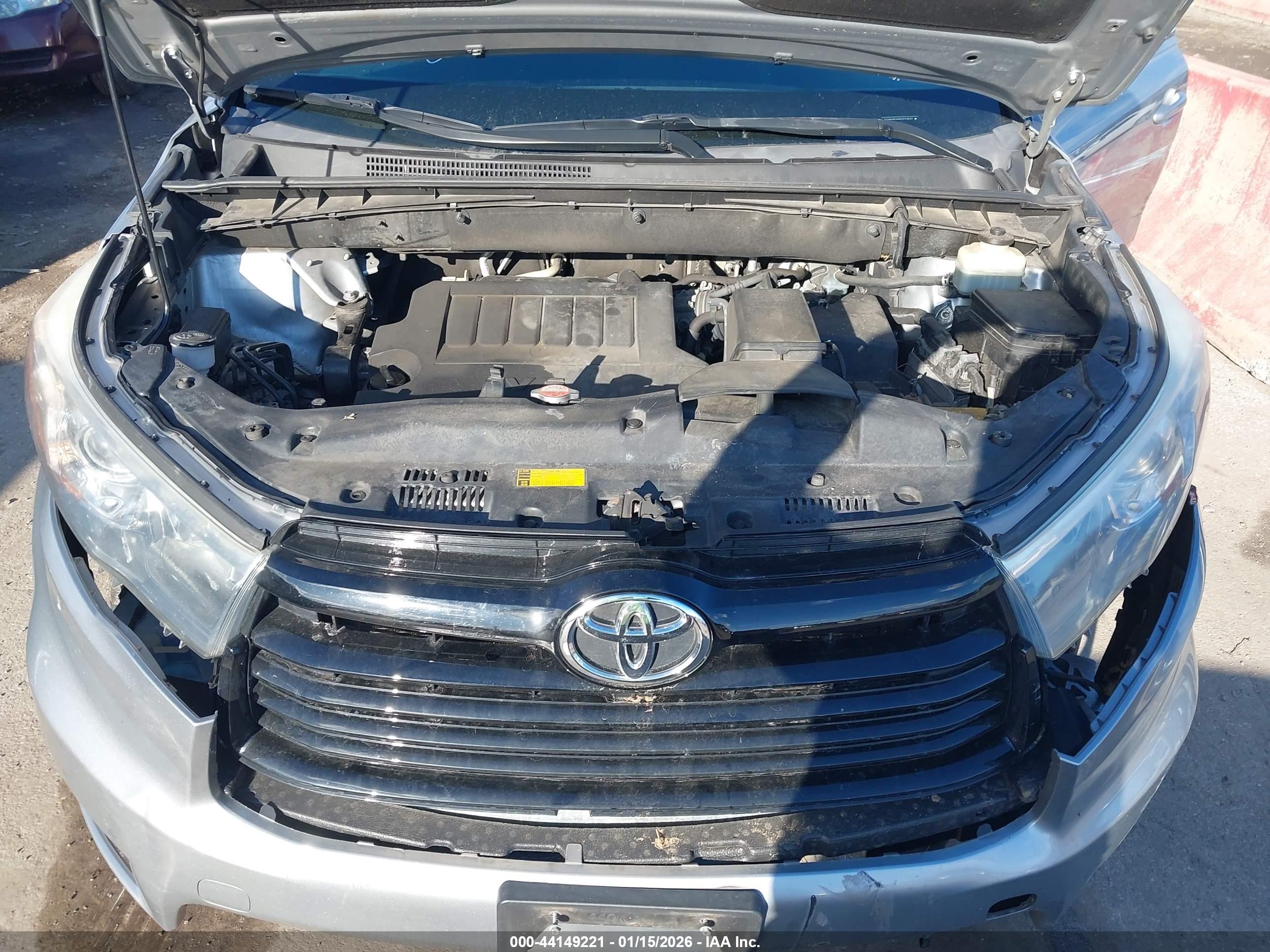 TOYOTA HIGHLANDER image 10