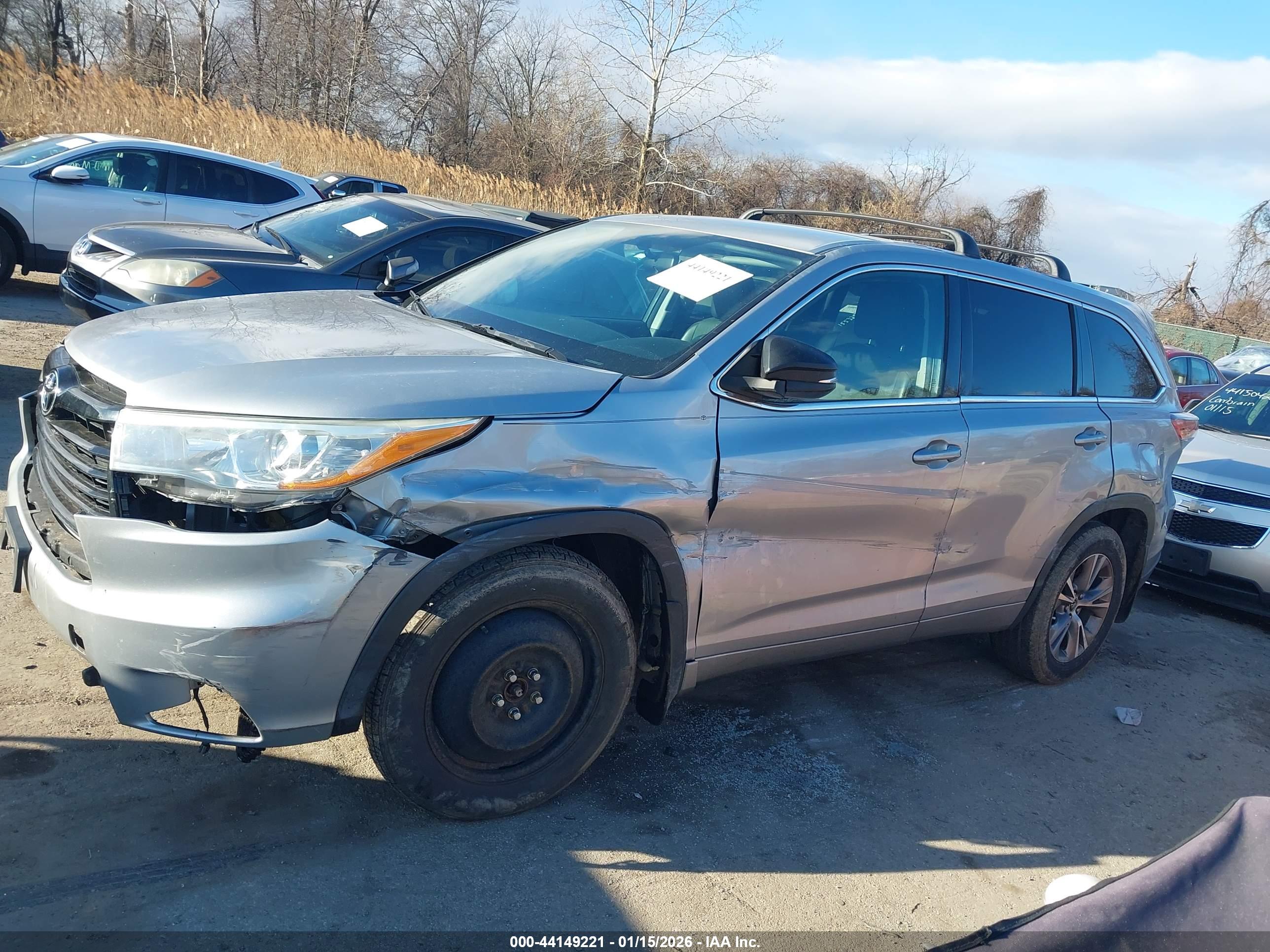 TOYOTA HIGHLANDER image 6