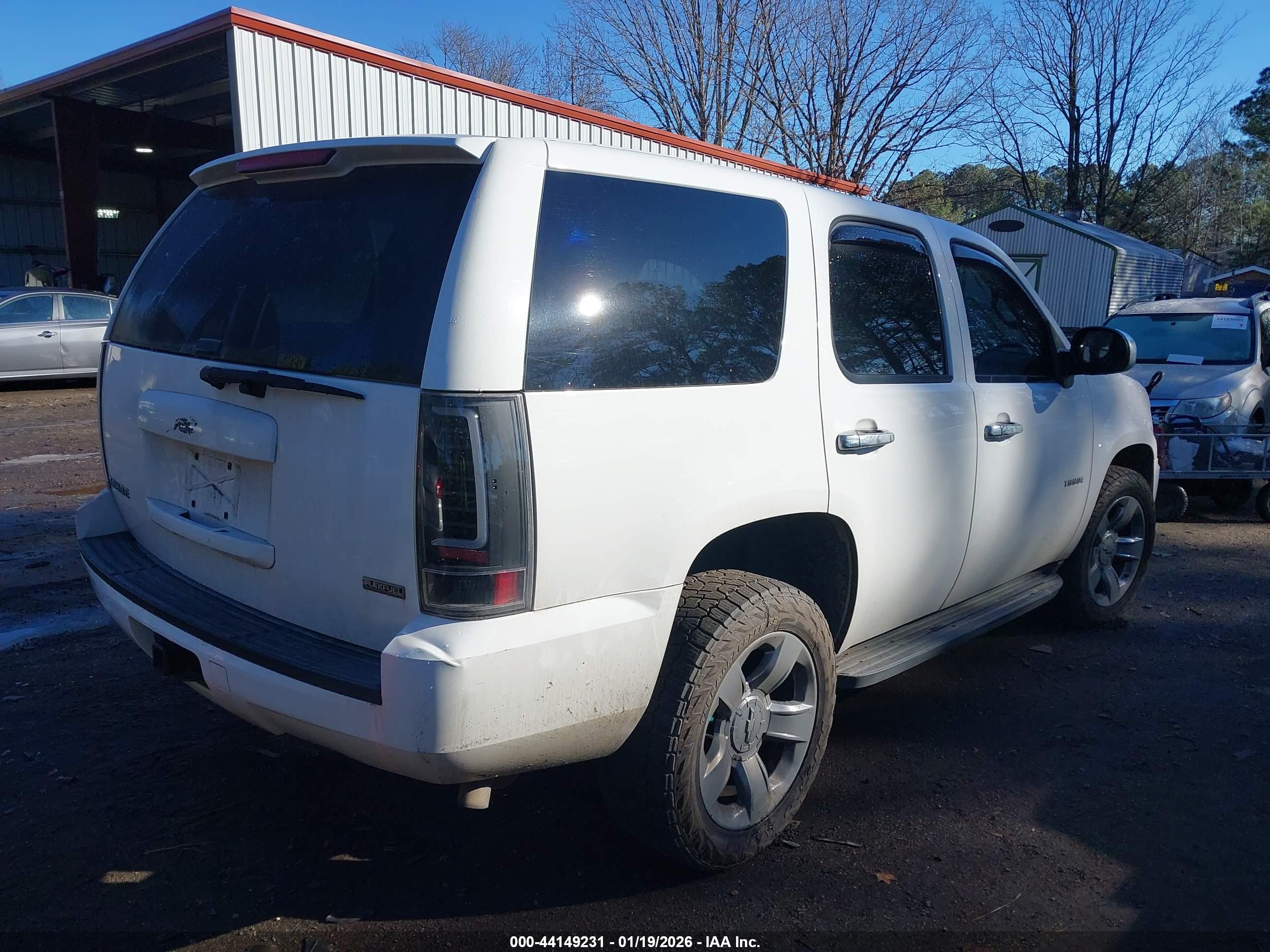 CHEVROLET TAHOE image 4