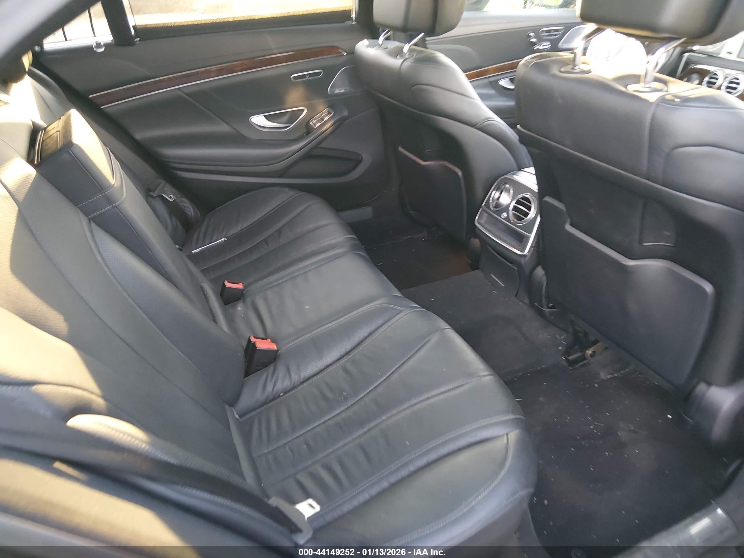 MERCEDES-BENZ S image 8