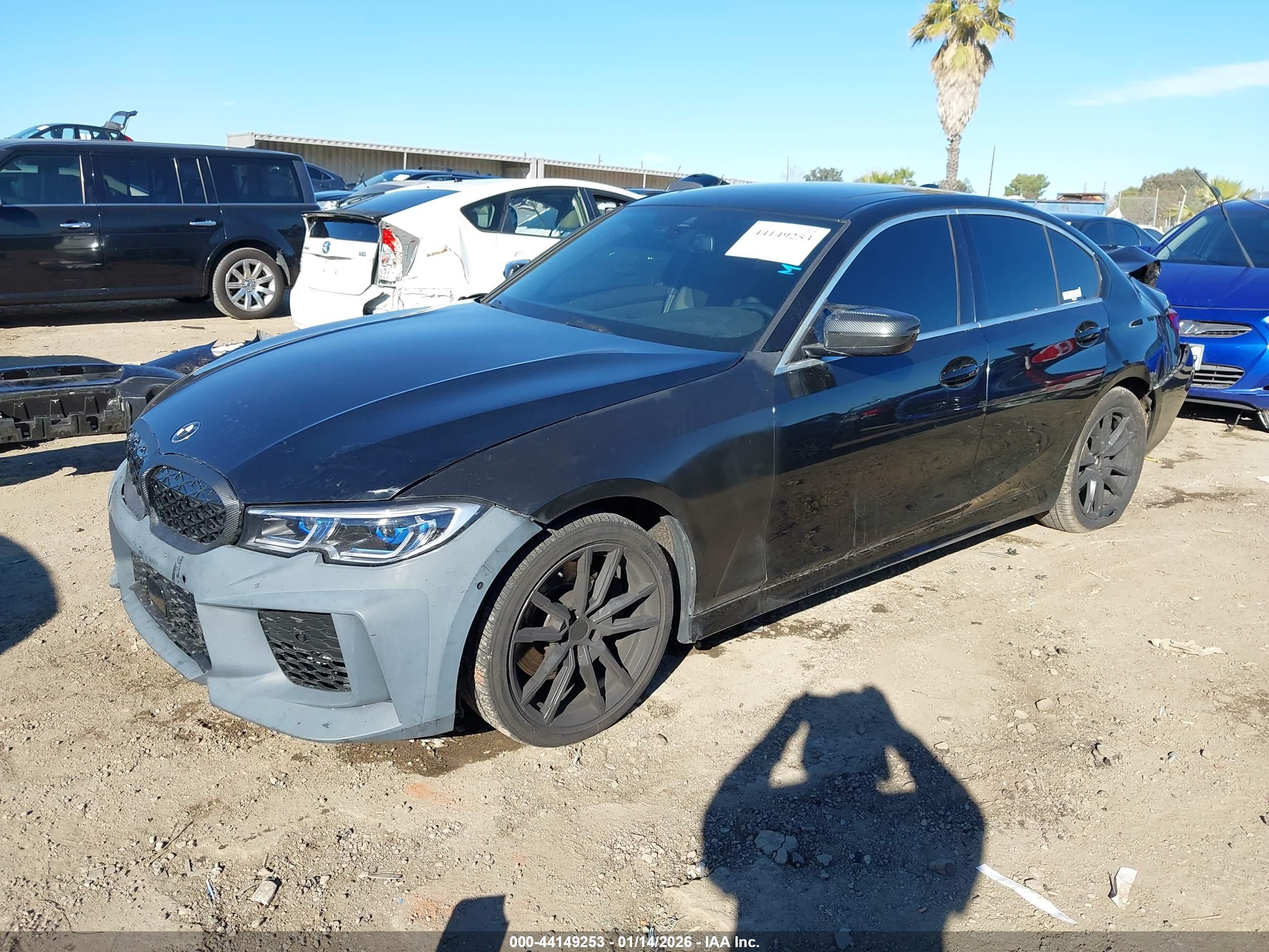 BMW 330I image 2