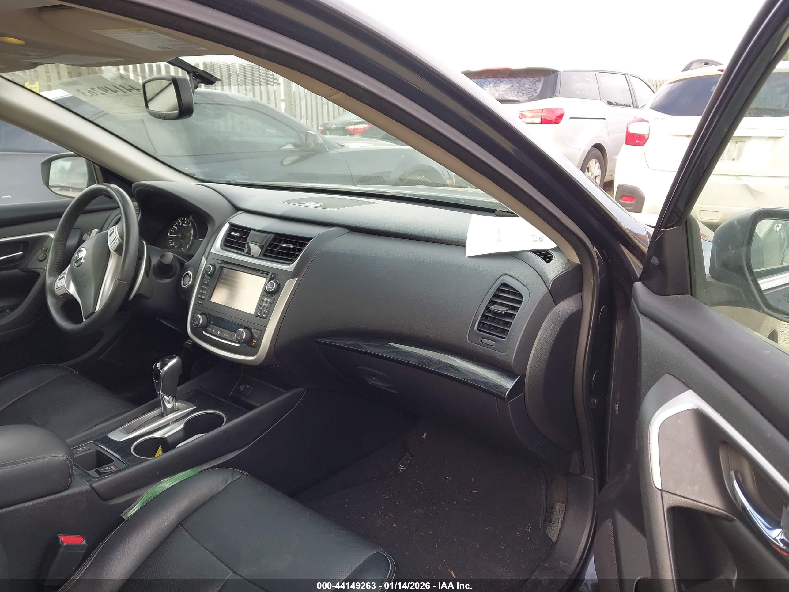 NISSAN ALTIMA image 5