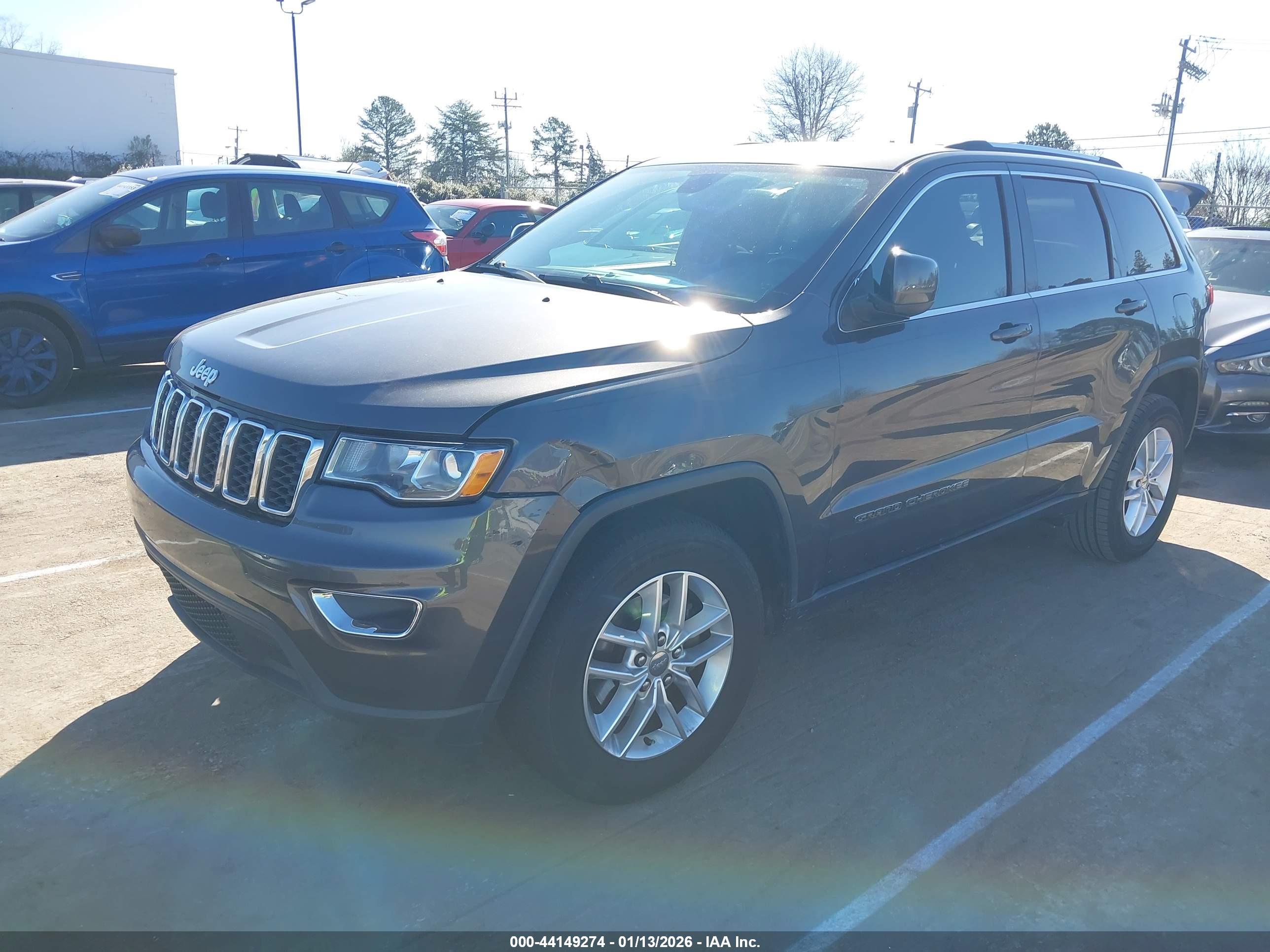 JEEP GRAND image 2