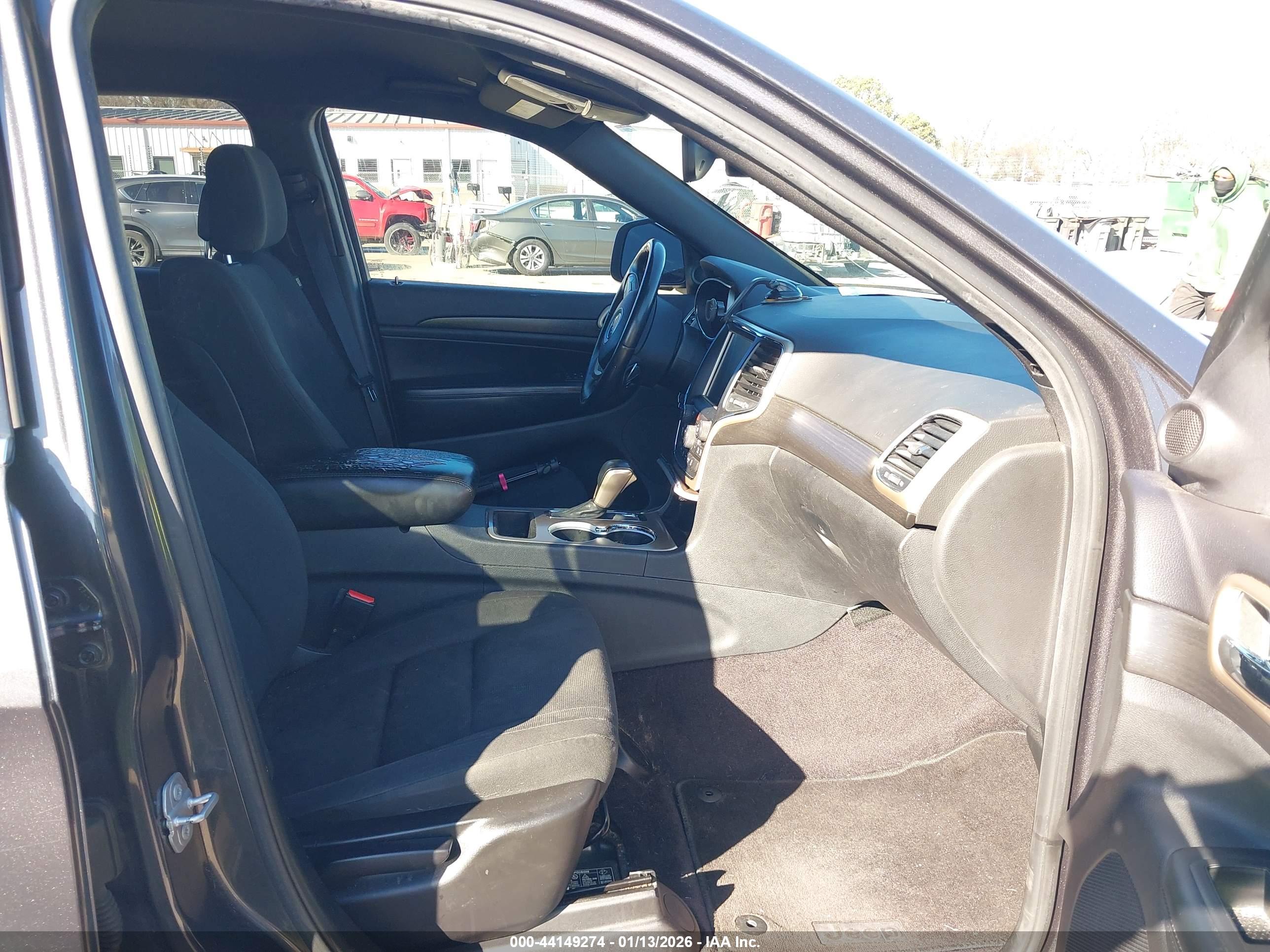 JEEP GRAND image 5