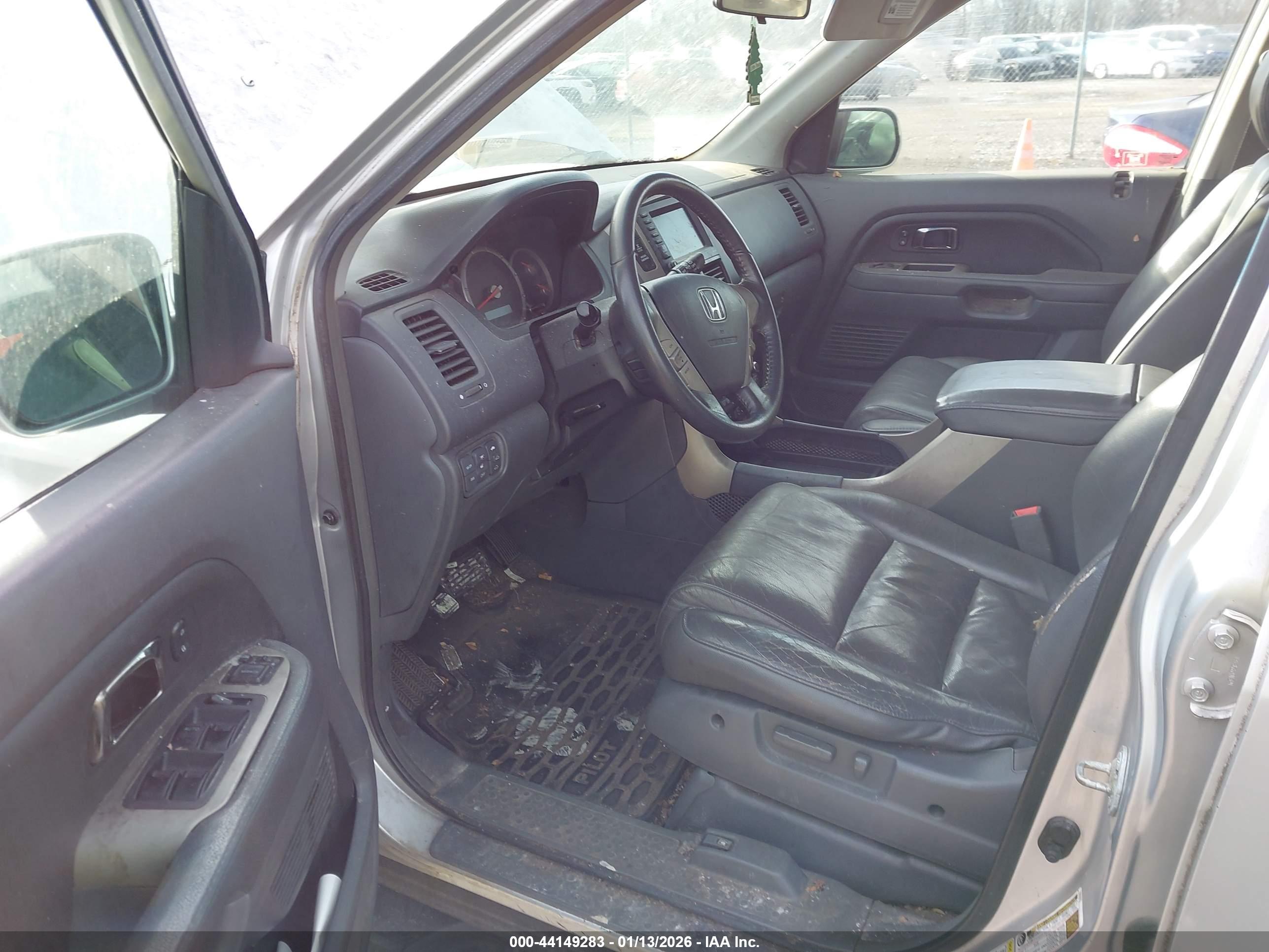 HONDA PILOT image 5