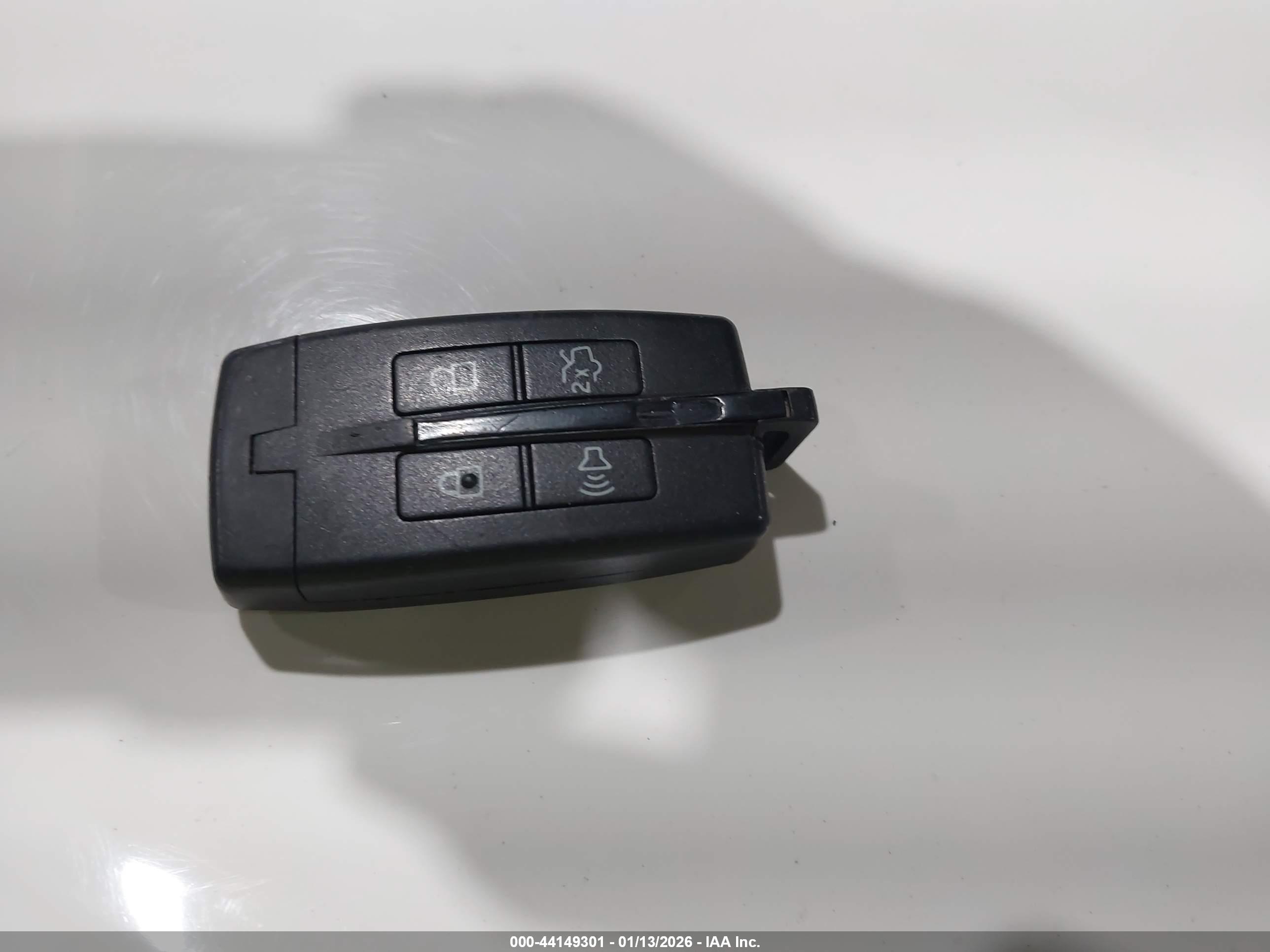 FORD TAURUS image 11