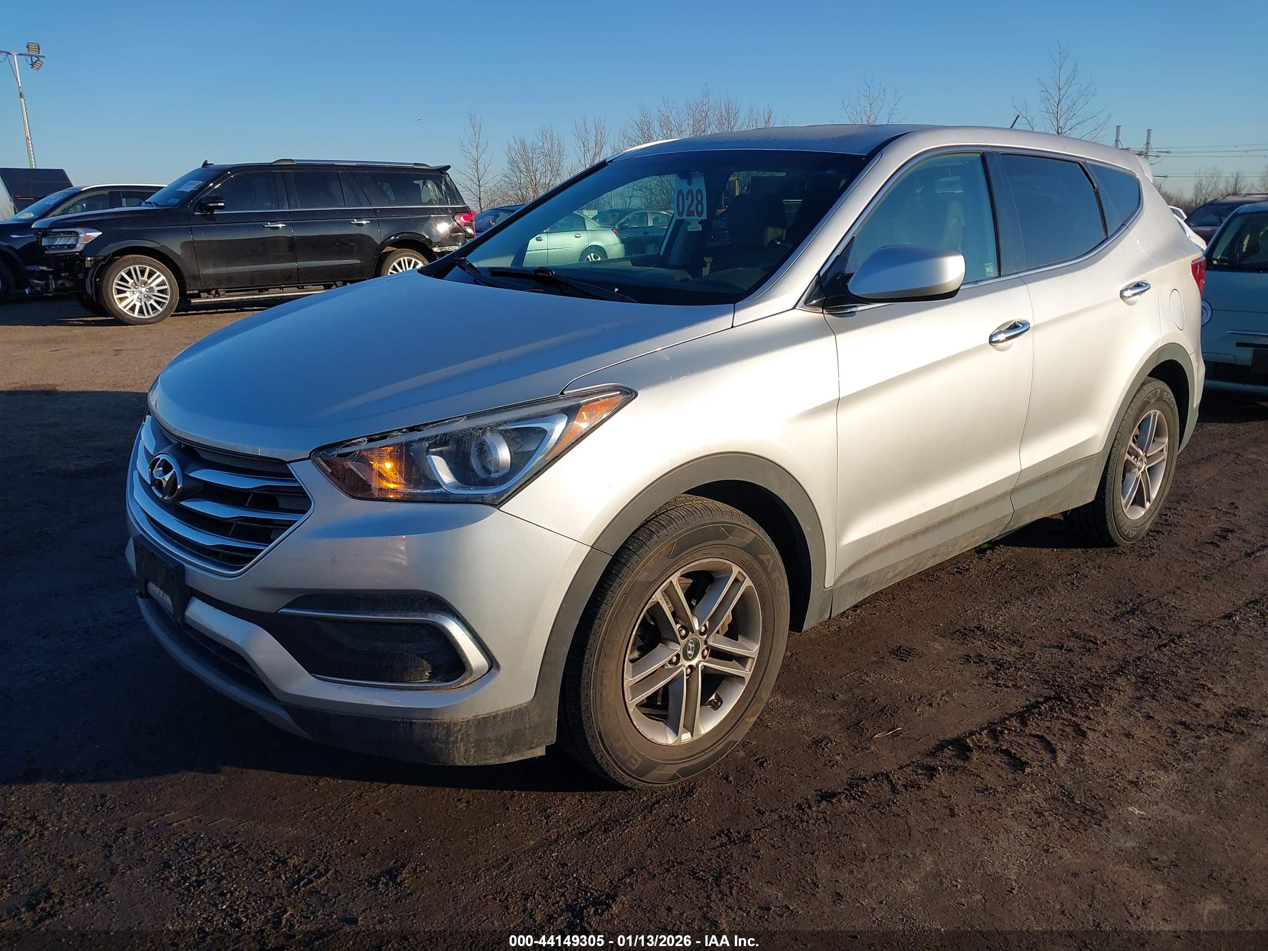 HYUNDAI SANTA image 2