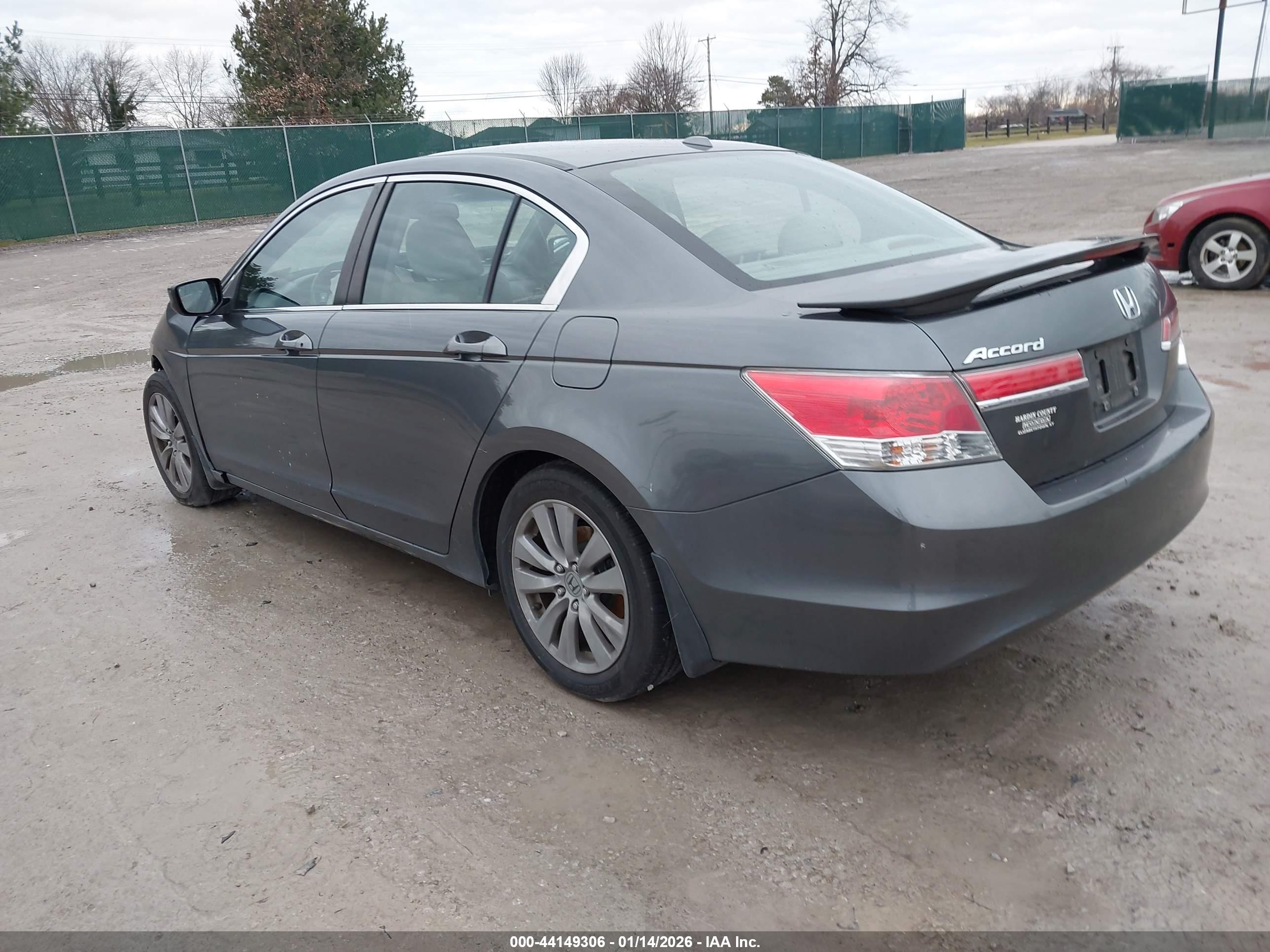 HONDA ACCORD image 3