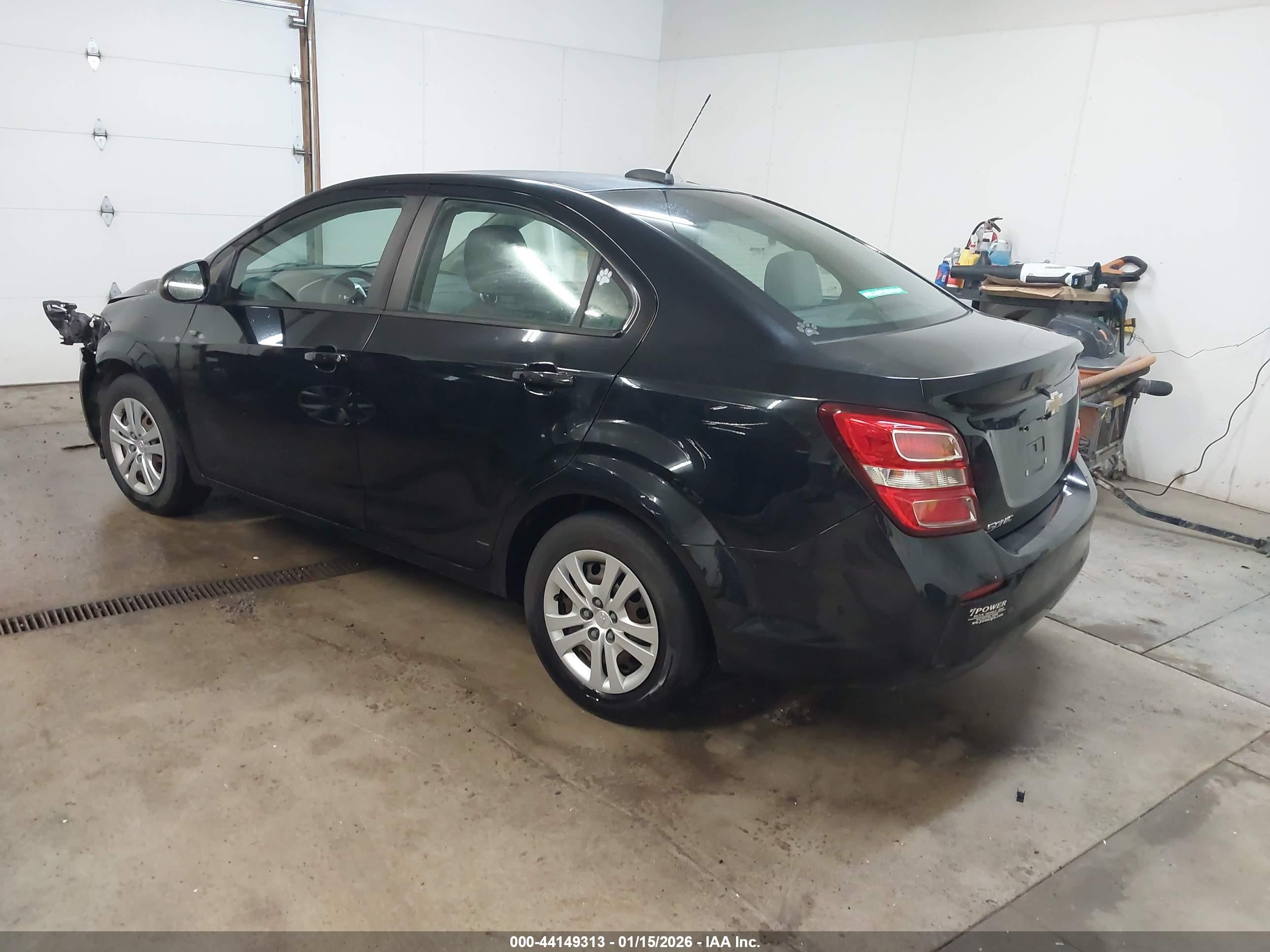 CHEVROLET SONIC image 3