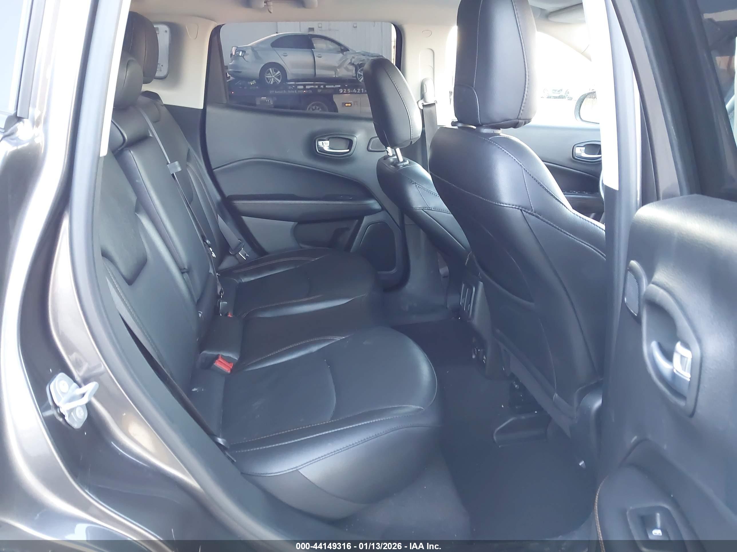 JEEP COMPASS image 8