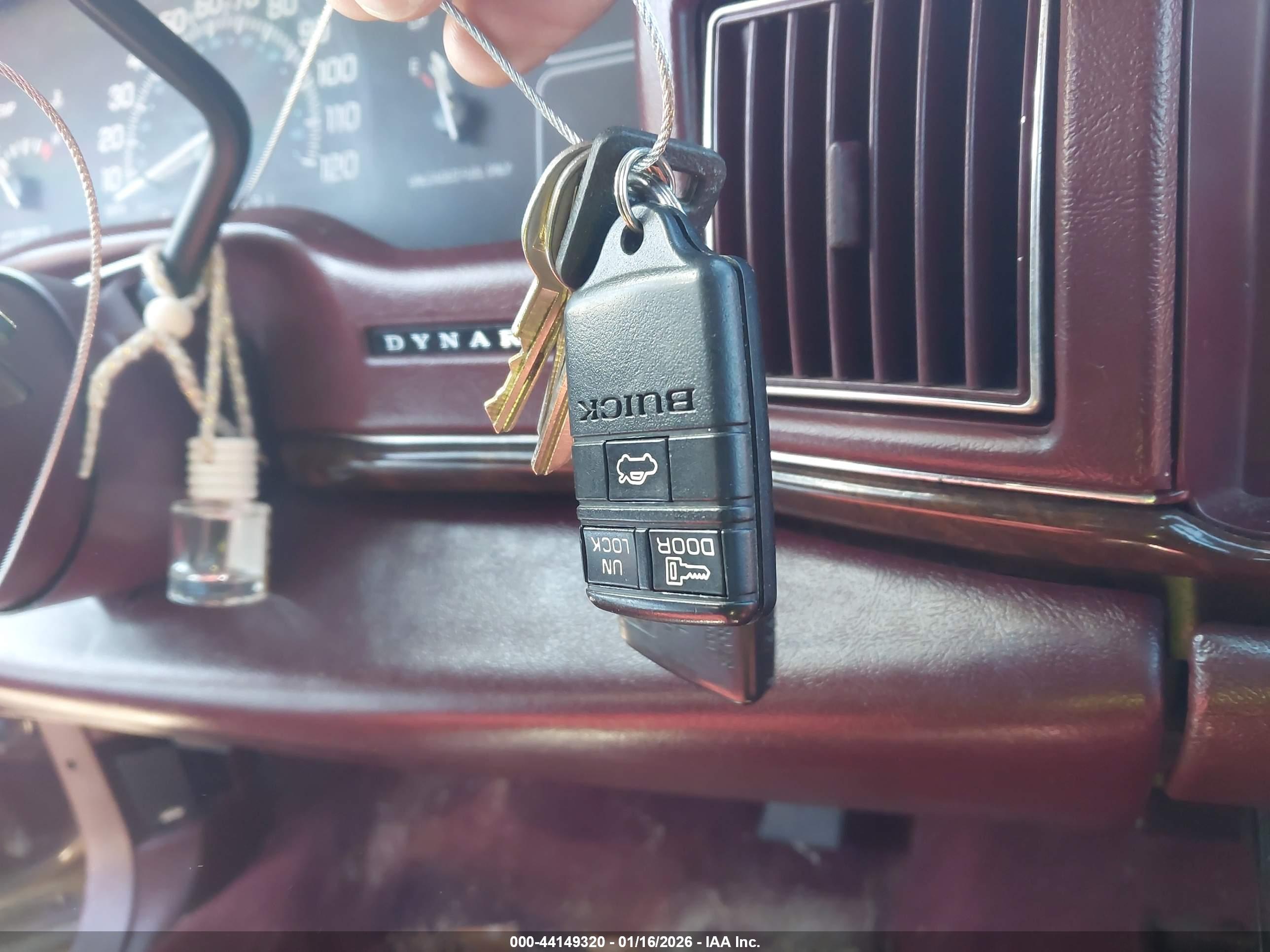 BUICK ROADMASTER image 11