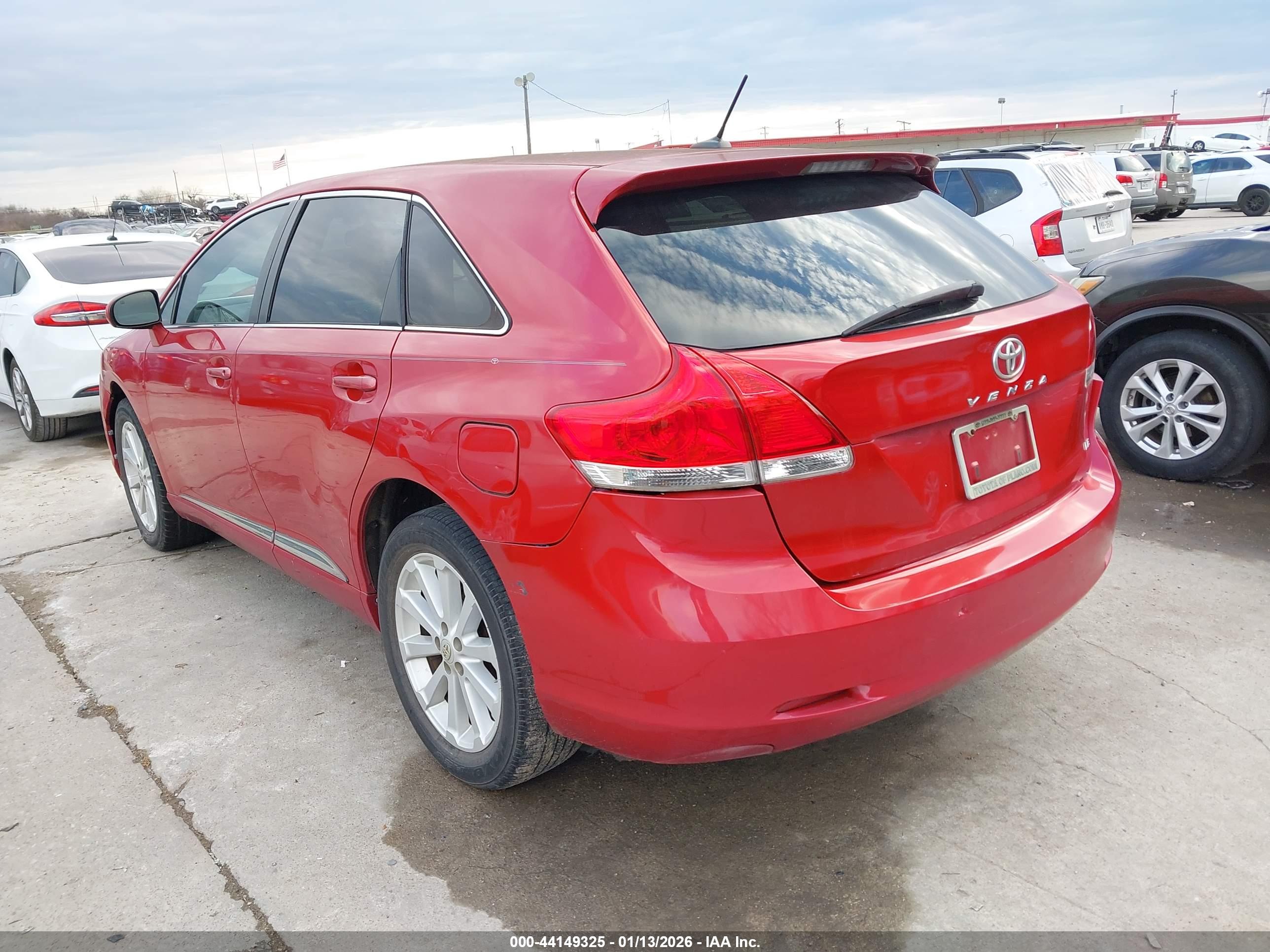 TOYOTA VENZA image 3