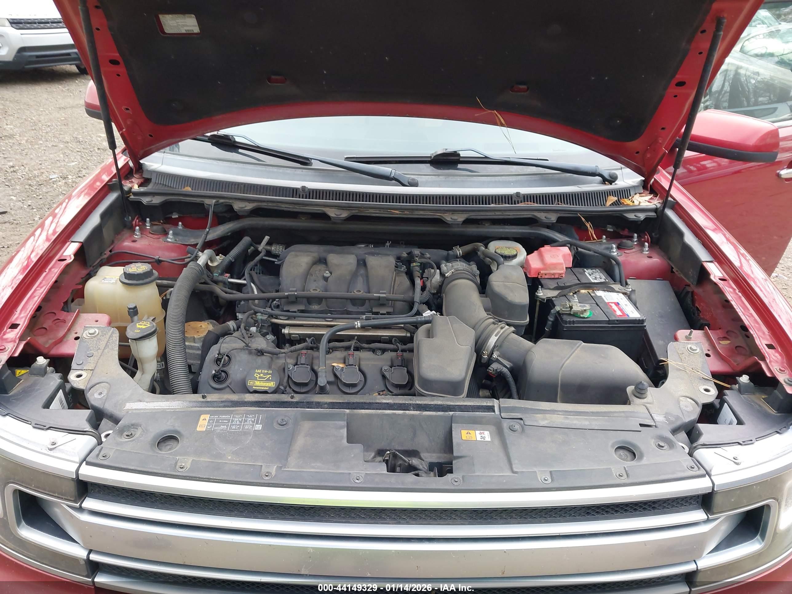 FORD FLEX image 10