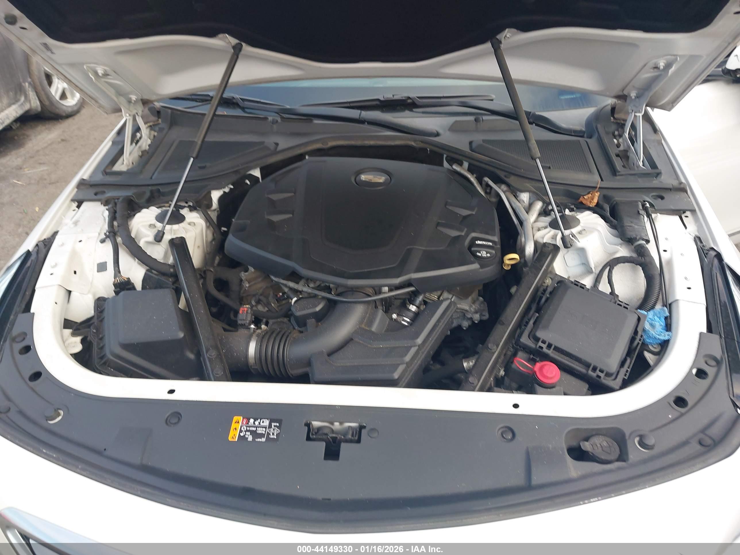 CADILLAC CT6 image 10