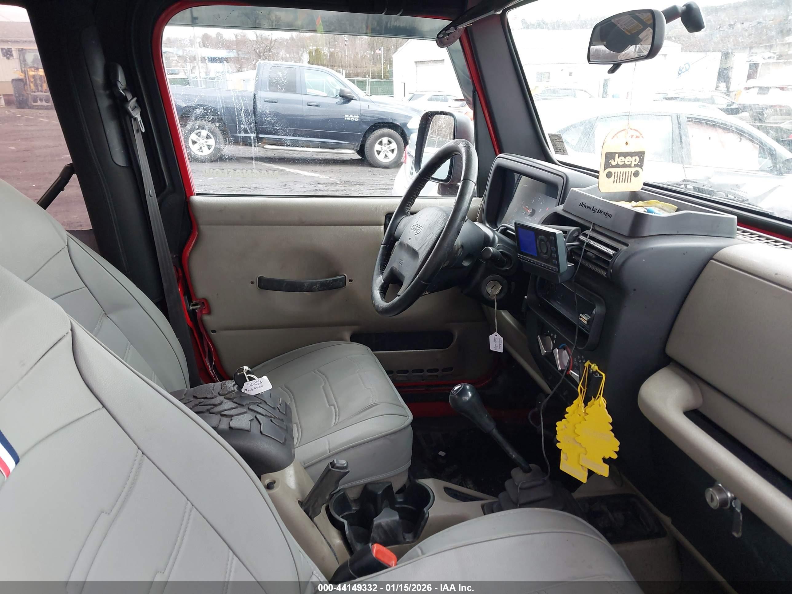 JEEP WRANGLER image 5