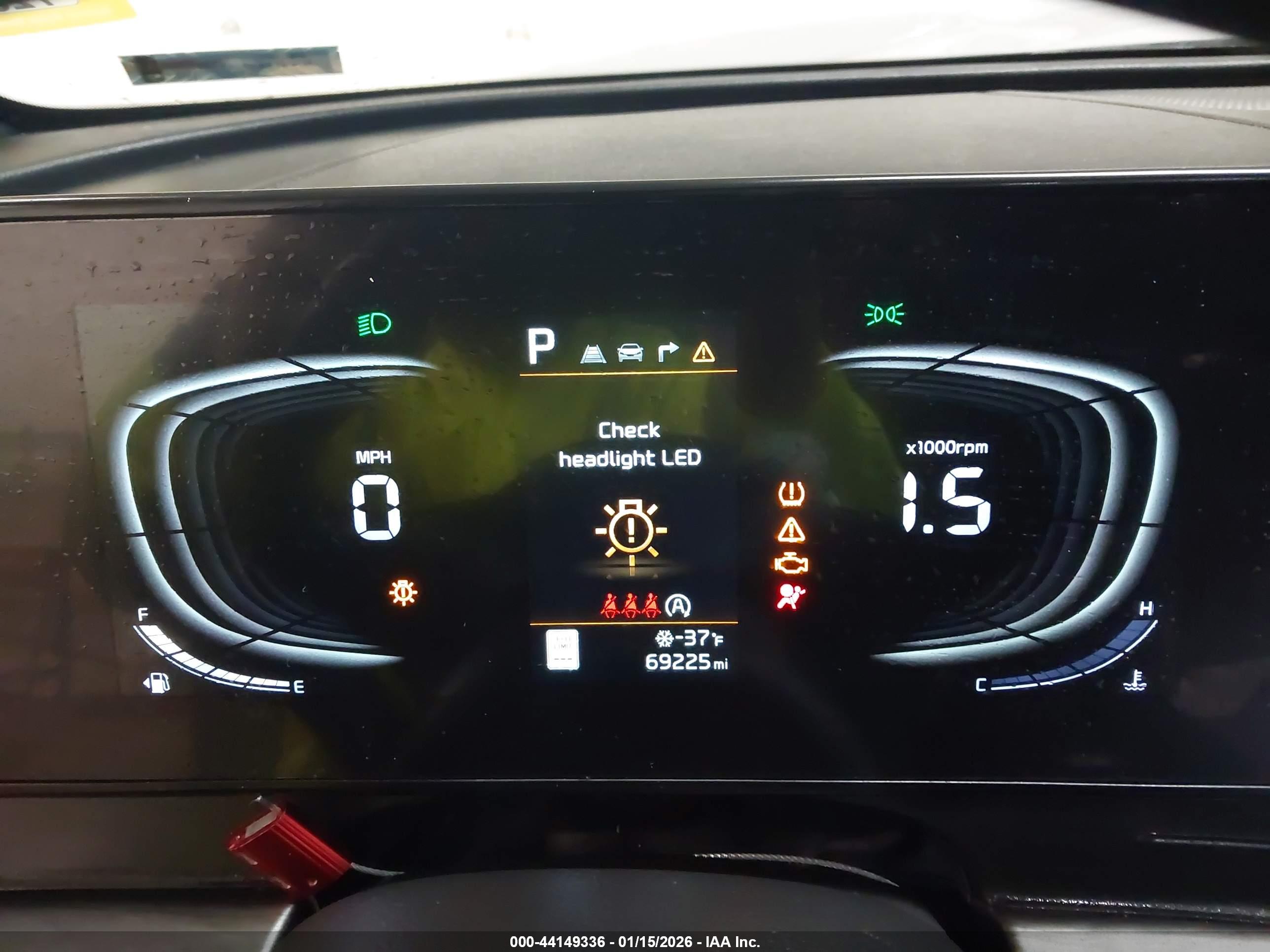 KIA SPORTAGE image 7