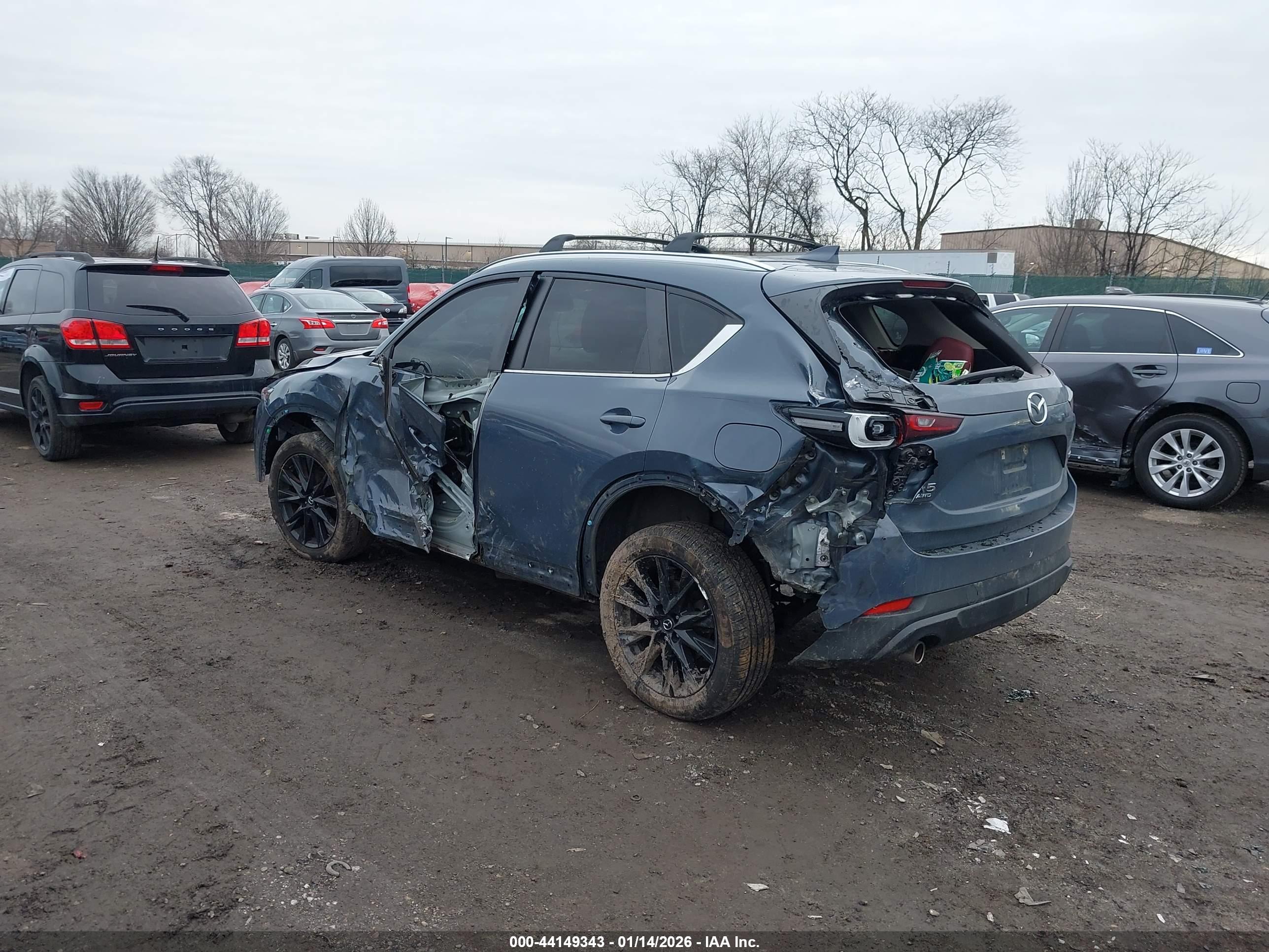 MAZDA CX-5 image 3