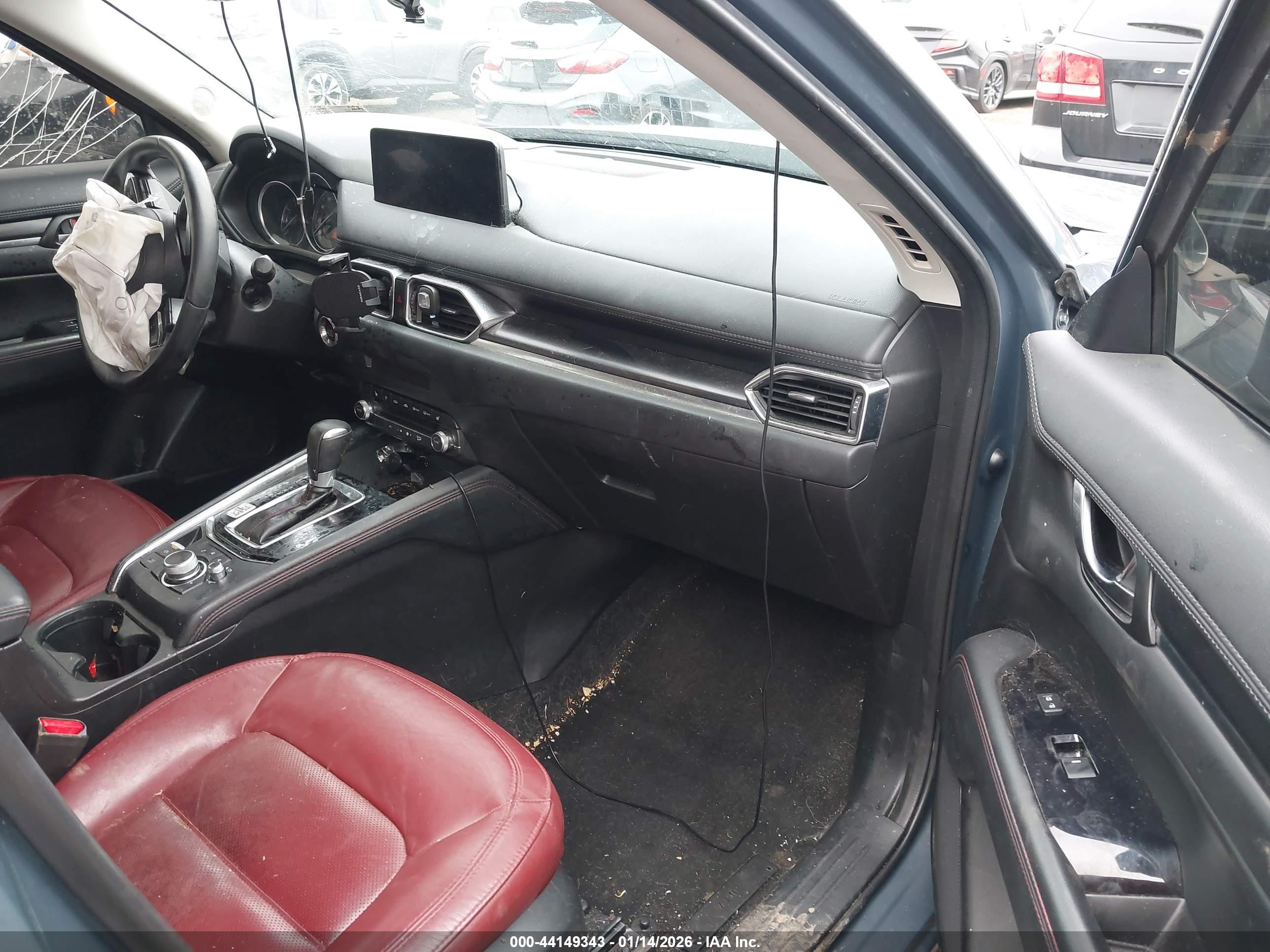 MAZDA CX-5 image 5