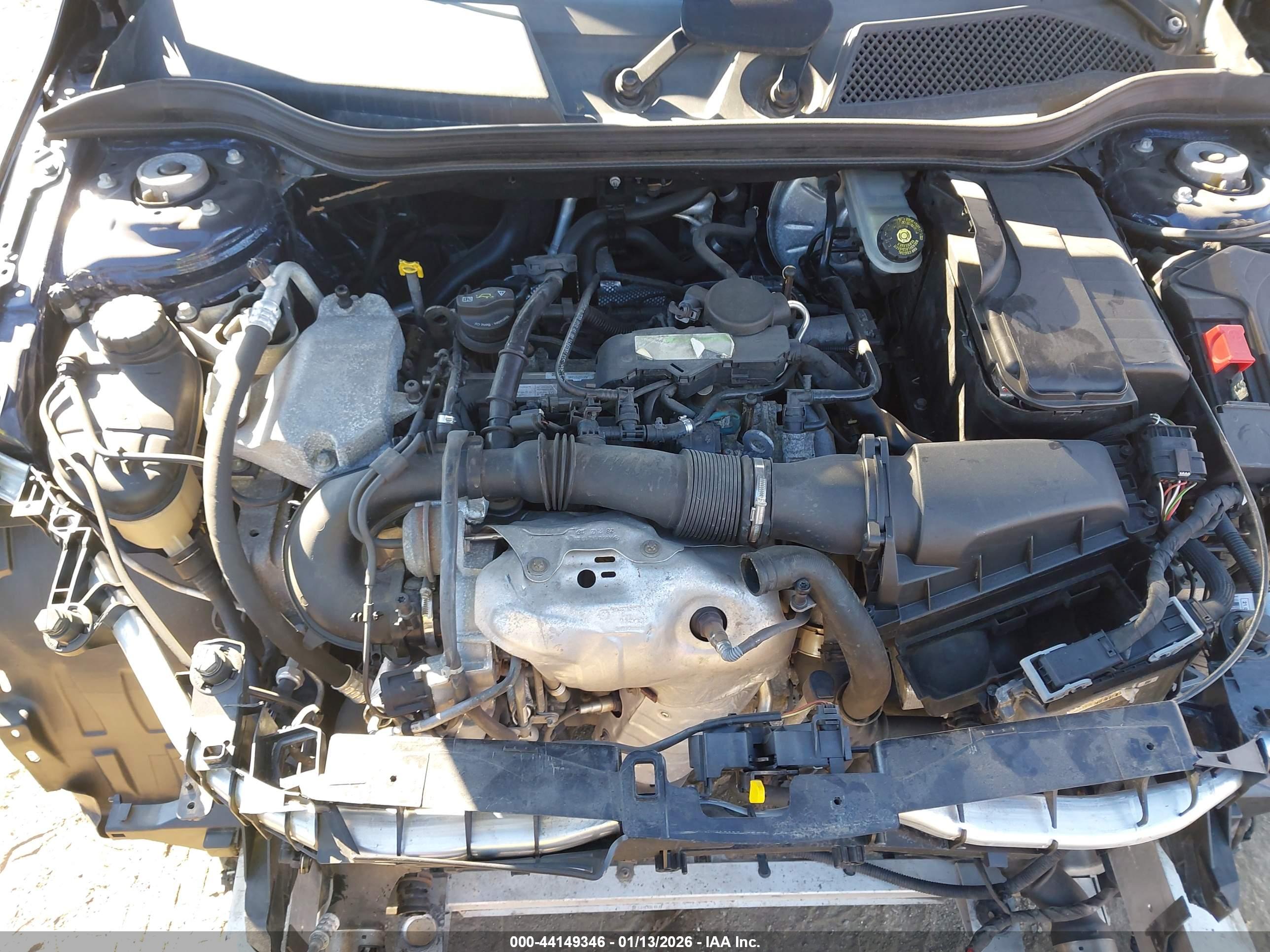 MERCEDES-BENZ CLA image 10